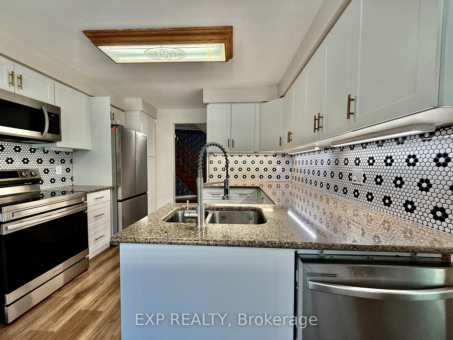 Photo 15 of 4 Palmer Road, Grimsby, Grimsby Beach — HOMEH