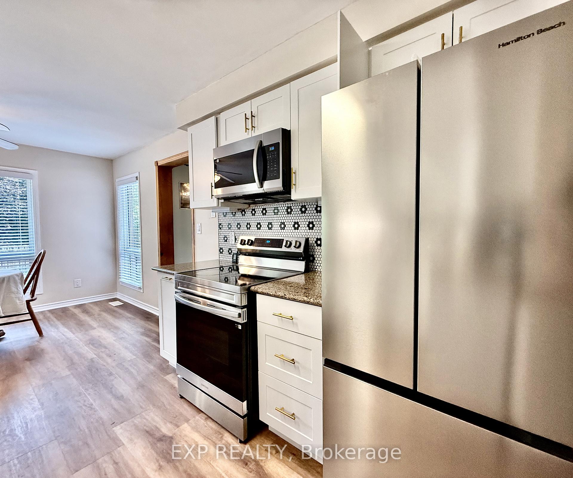 Photo 17 of 4 Palmer Road, Grimsby, Grimsby Beach — HOMEH