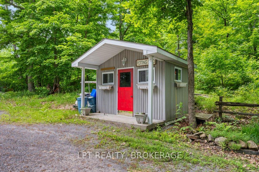 Photo 8 of 1165 Dalton Lane, Frontenac, Frontenac Centre — HOMEH