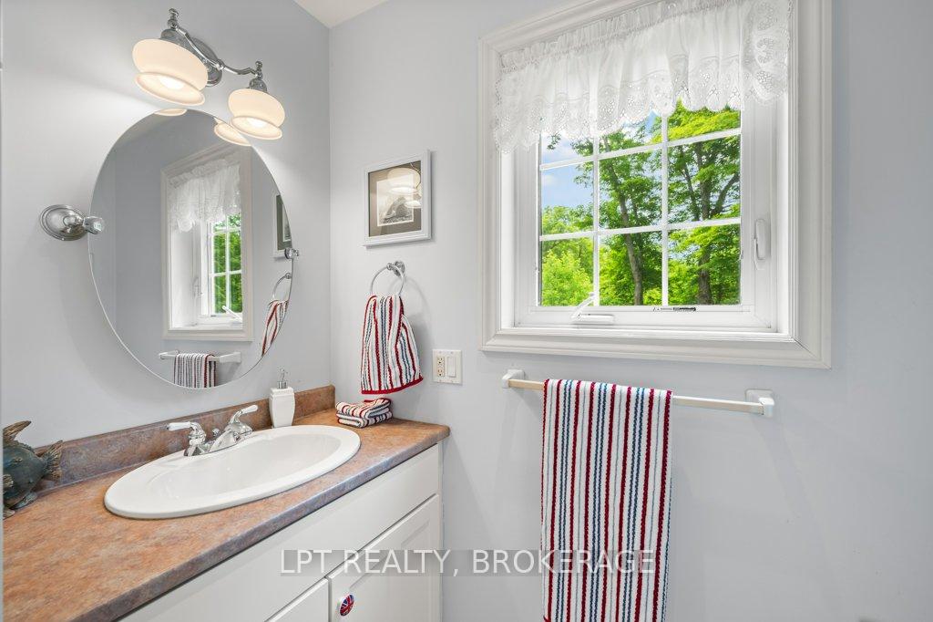 Photo 32 of 1165 Dalton Lane, Frontenac, Frontenac Centre — HOMEH