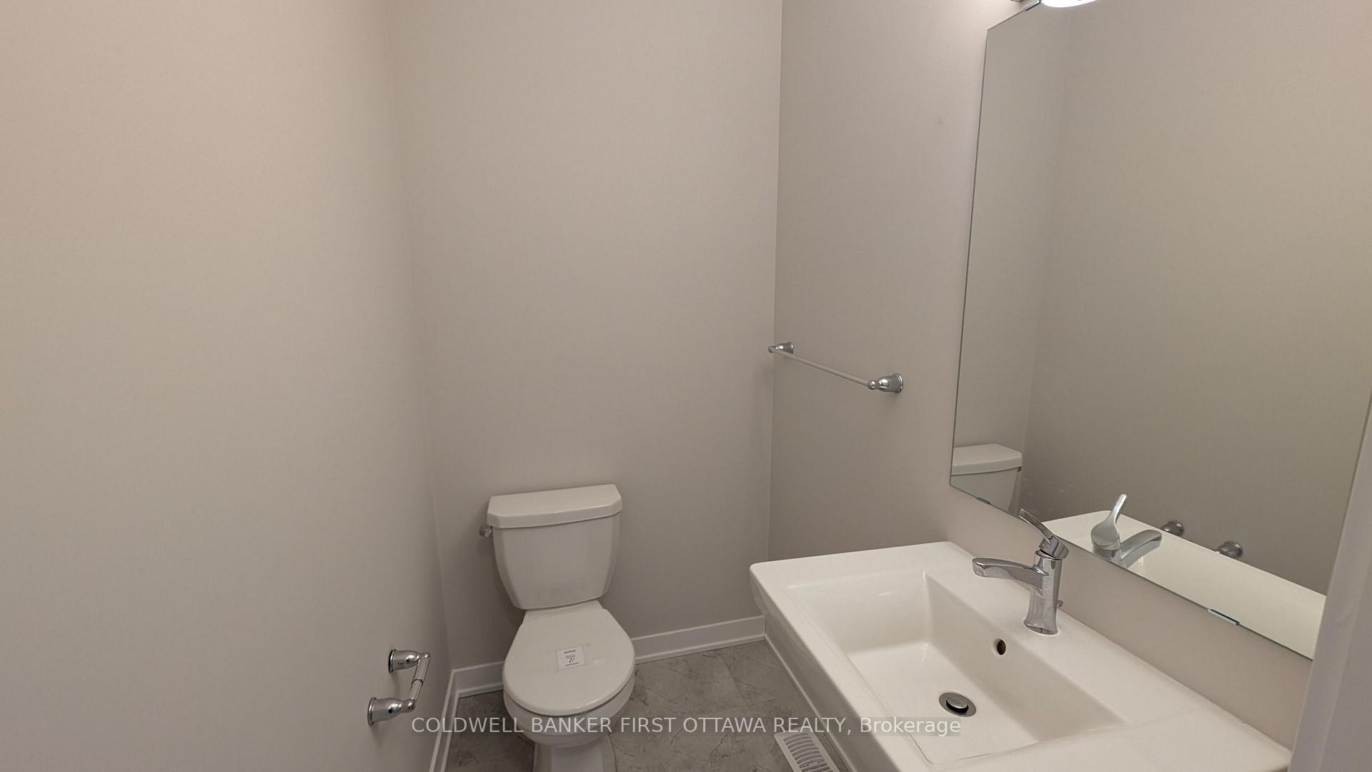 Photo 10 of 409 Appalachian Circle, Ottawa, Barrhaven - Half Moon Bay — HOMEH