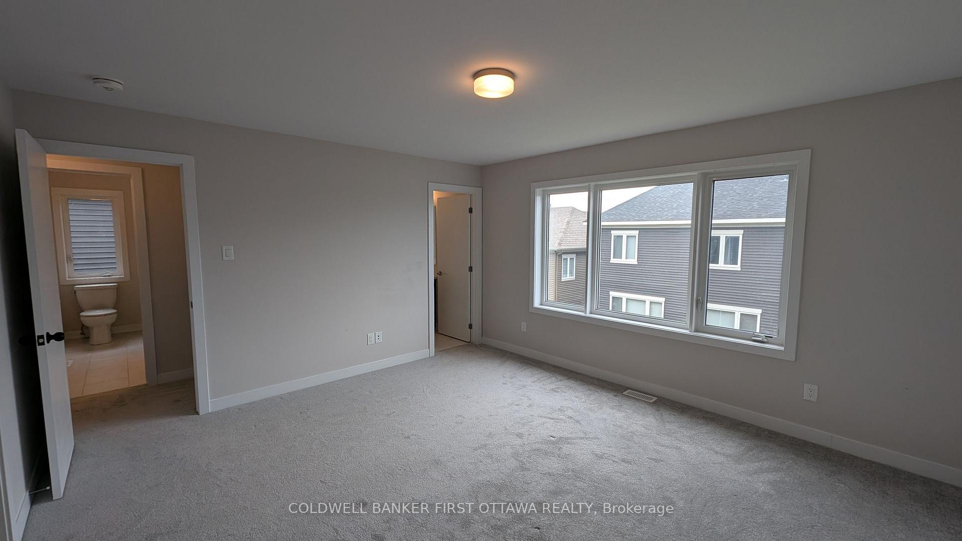 Photo 12 of 409 Appalachian Circle, Ottawa, Barrhaven - Half Moon Bay — HOMEH
