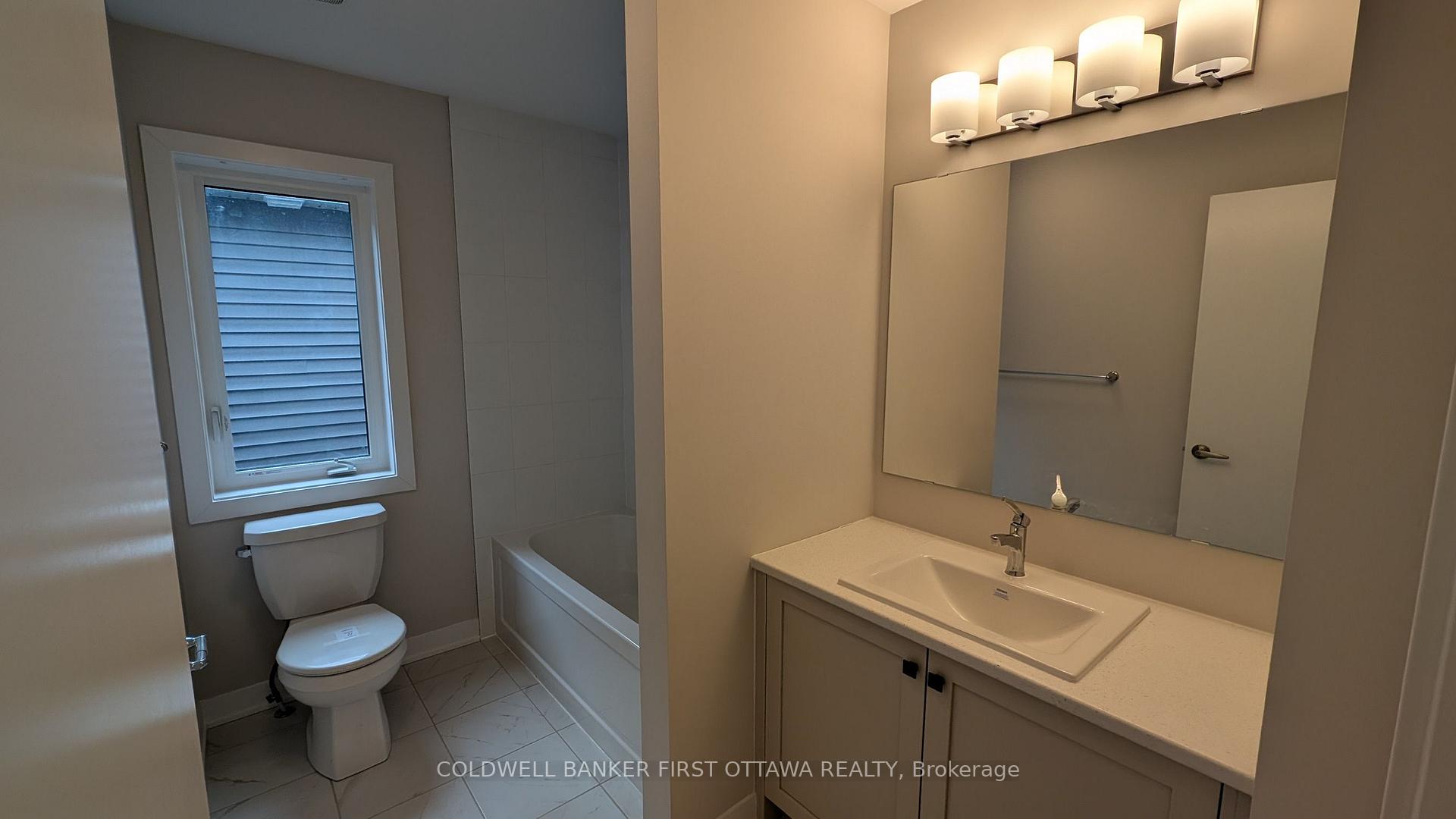 Photo 22 of 409 Appalachian Circle, Ottawa, Barrhaven - Half Moon Bay — HOMEH