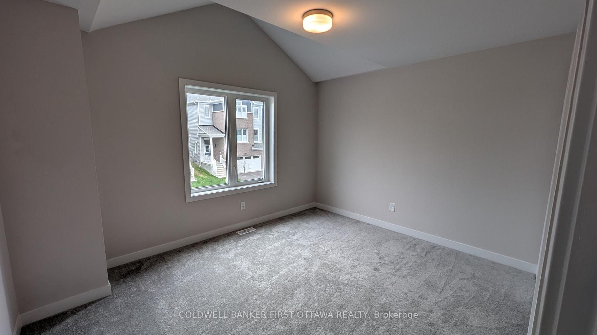 Photo 23 of 409 Appalachian Circle, Ottawa, Barrhaven - Half Moon Bay — HOMEH