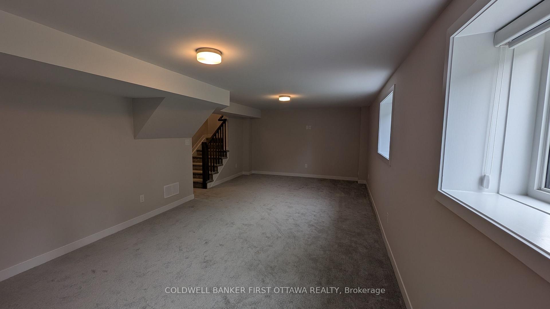 Photo 27 of 409 Appalachian Circle, Ottawa, Barrhaven - Half Moon Bay — HOMEH