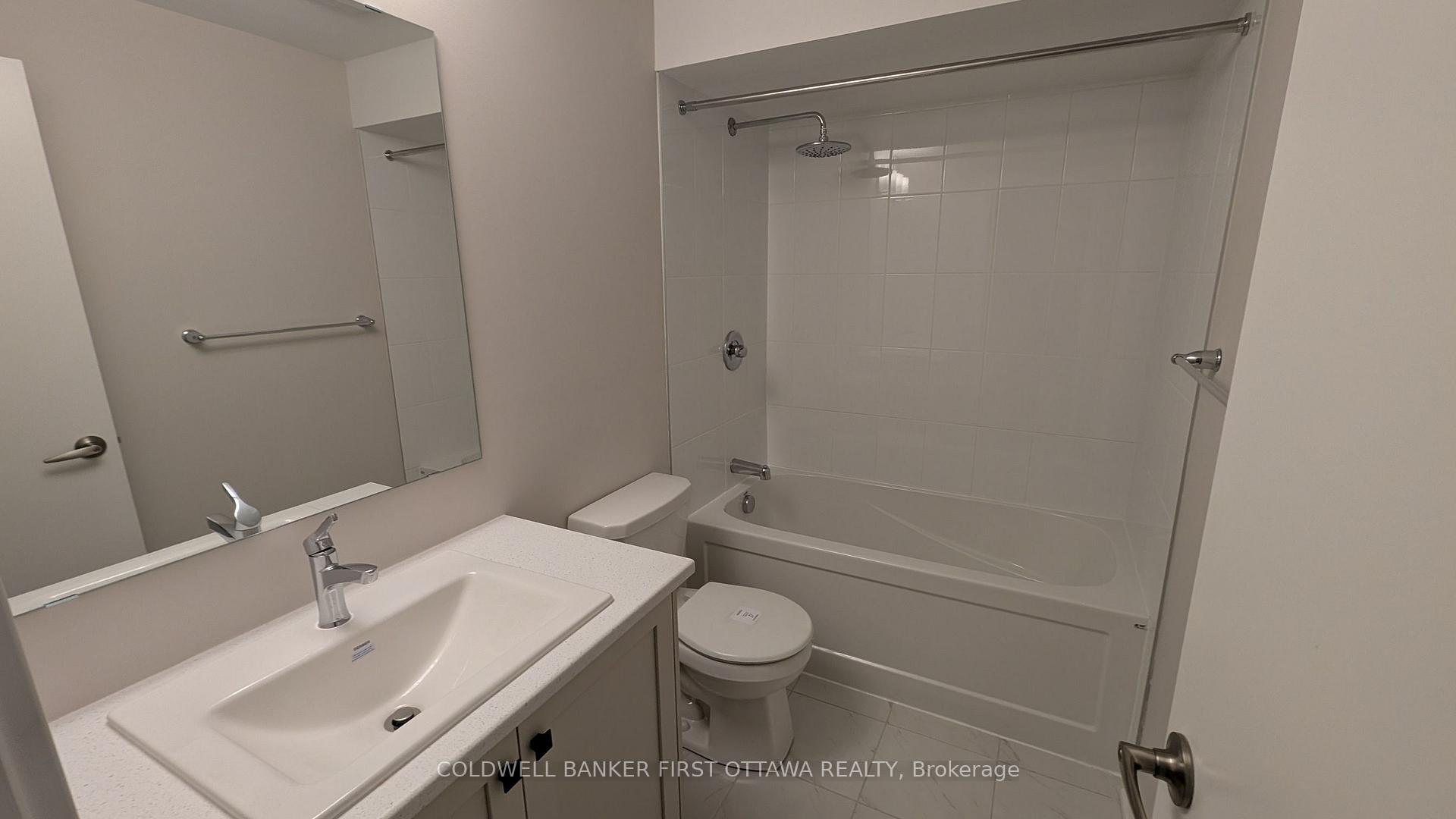 Photo 28 of 409 Appalachian Circle, Ottawa, Barrhaven - Half Moon Bay — HOMEH