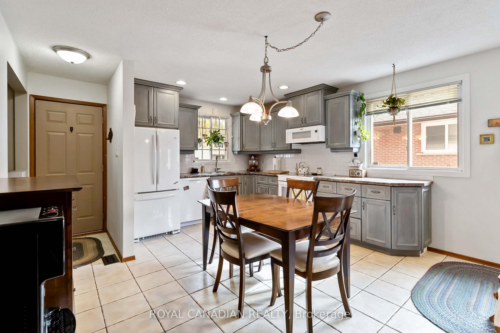 Photo 5 of 159 Hadati Road, Guelph, Grange Road — HOMEH