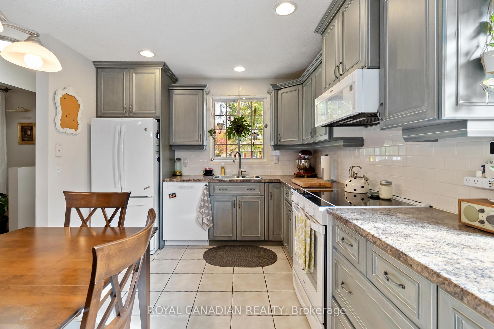Photo 7 of 159 Hadati Road, Guelph, Grange Road — HOMEH
