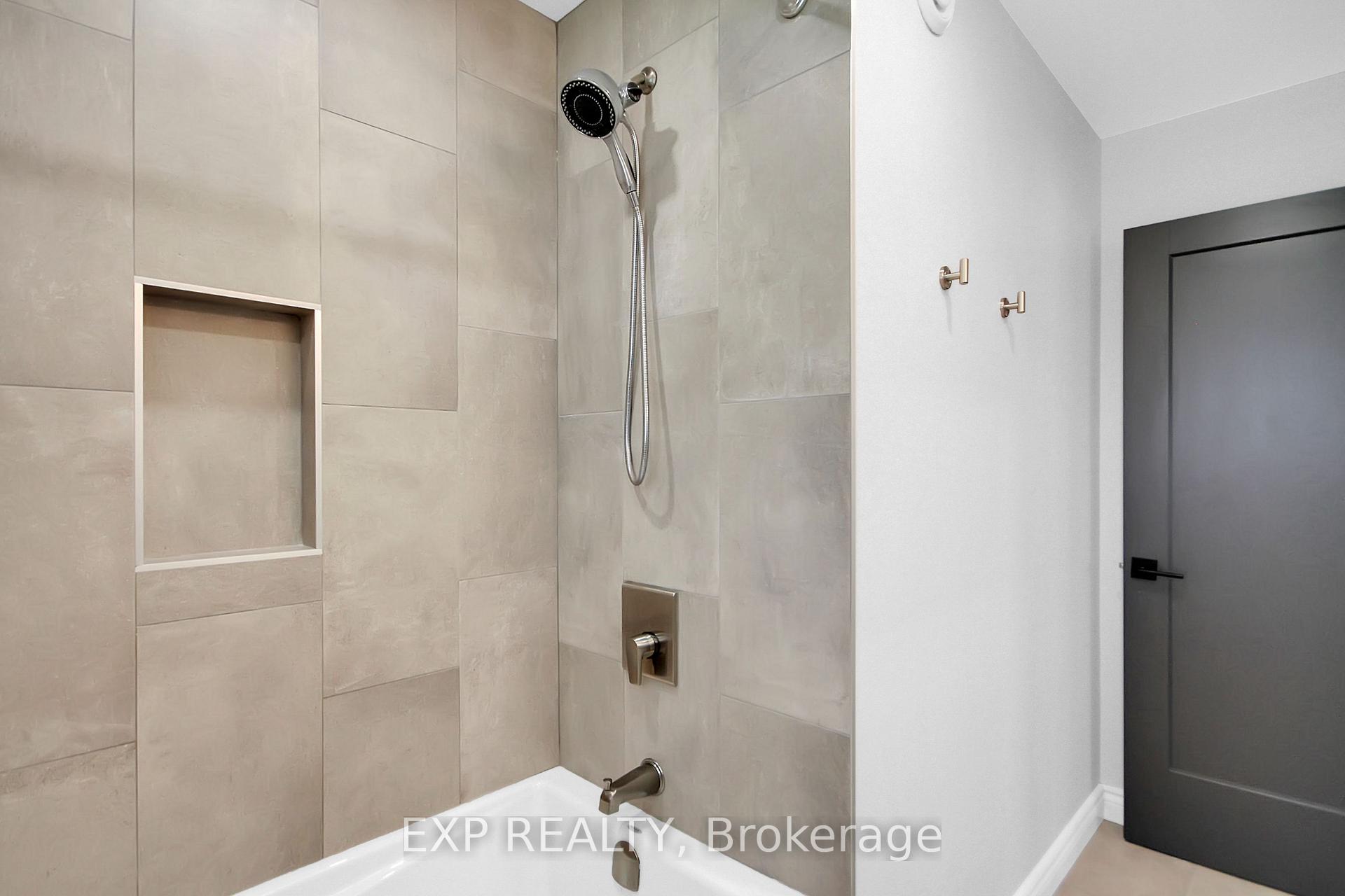 Photo 21 of 6202 Deermeadow Drive, Ottawa, Greely — HOMEH