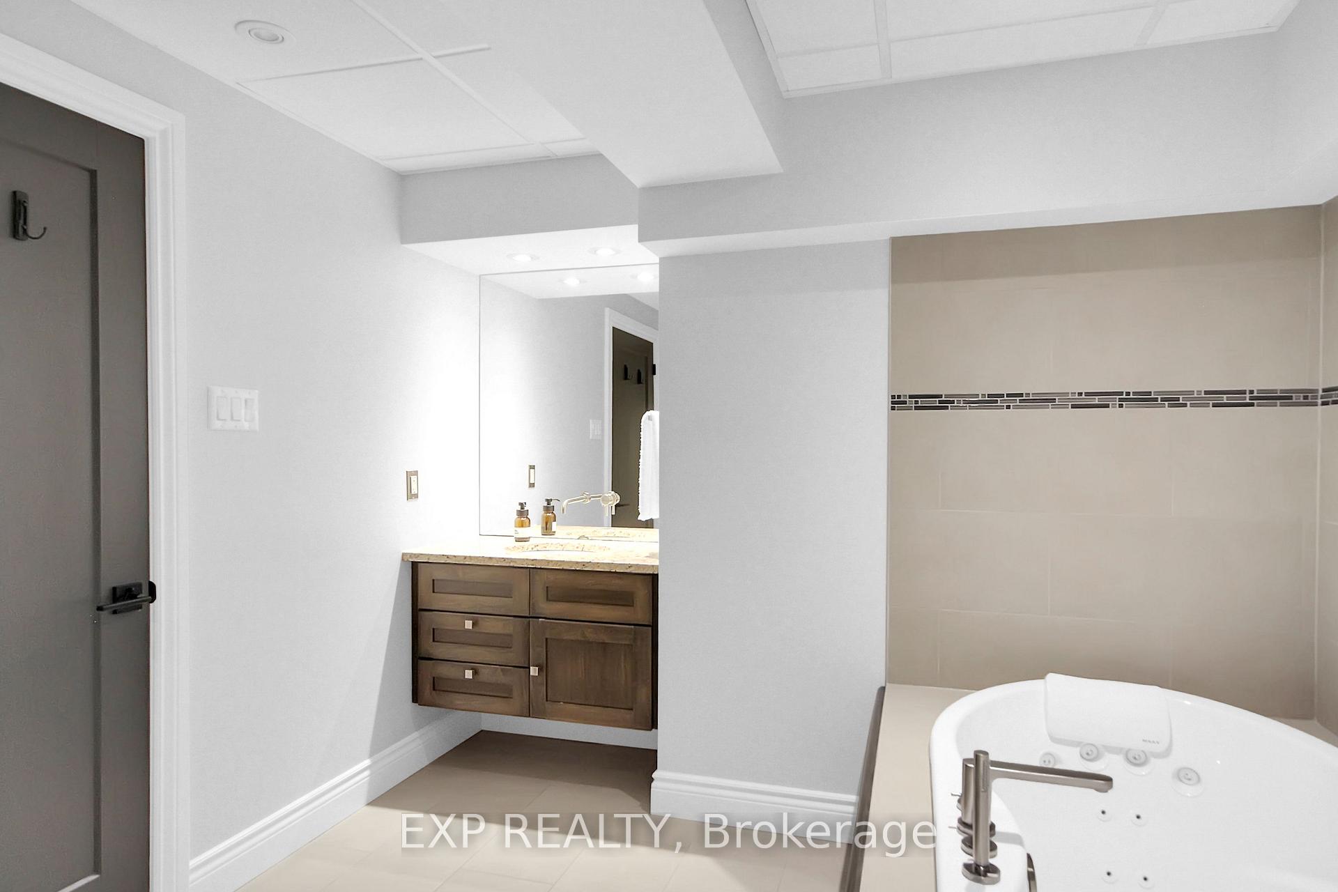 Photo 26 of 6202 Deermeadow Drive, Ottawa, Greely — HOMEH