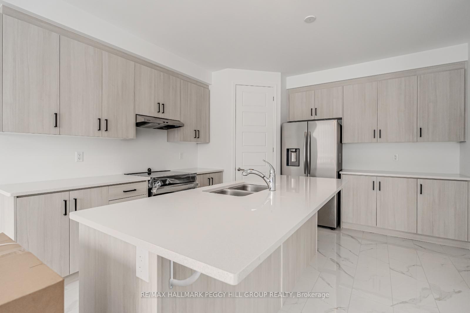 Photo 2 of Unit Upper, 53 Ennerdale Street, Barrie, Rural Barrie Southwest — HOMEH