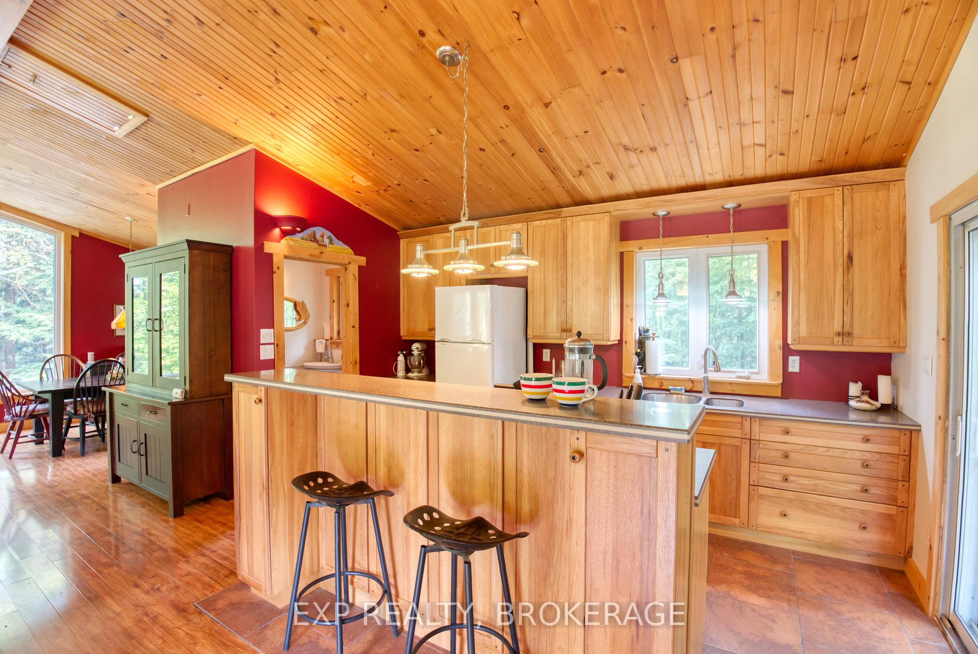 Photo 9 of 1191 Rock Lake Road, Frontenac, Frontenac Centre — HOMEH