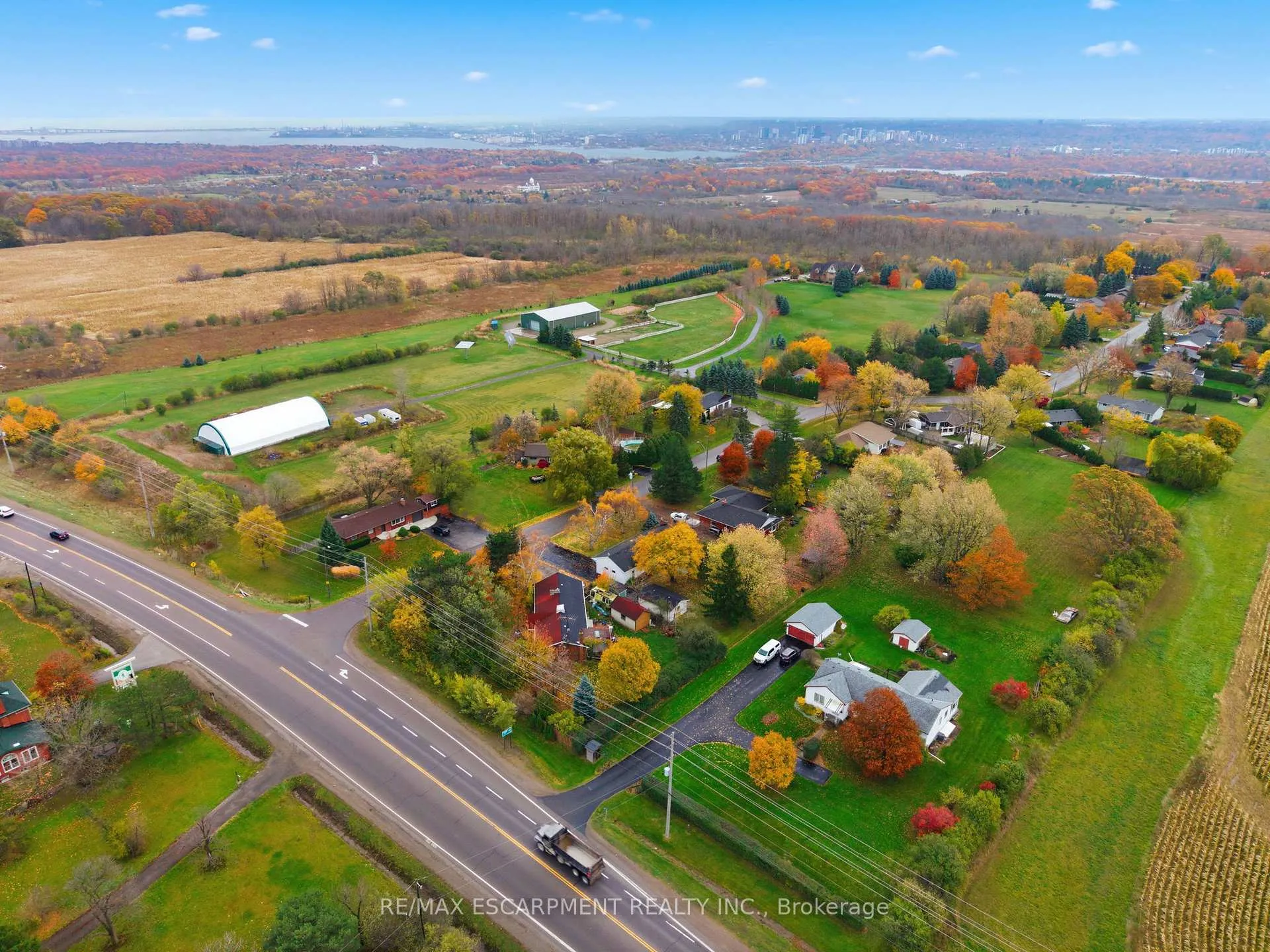 Photo 199 of 3 Algonquin Avenue, Hamilton, Rural Flamborough — HOMEH