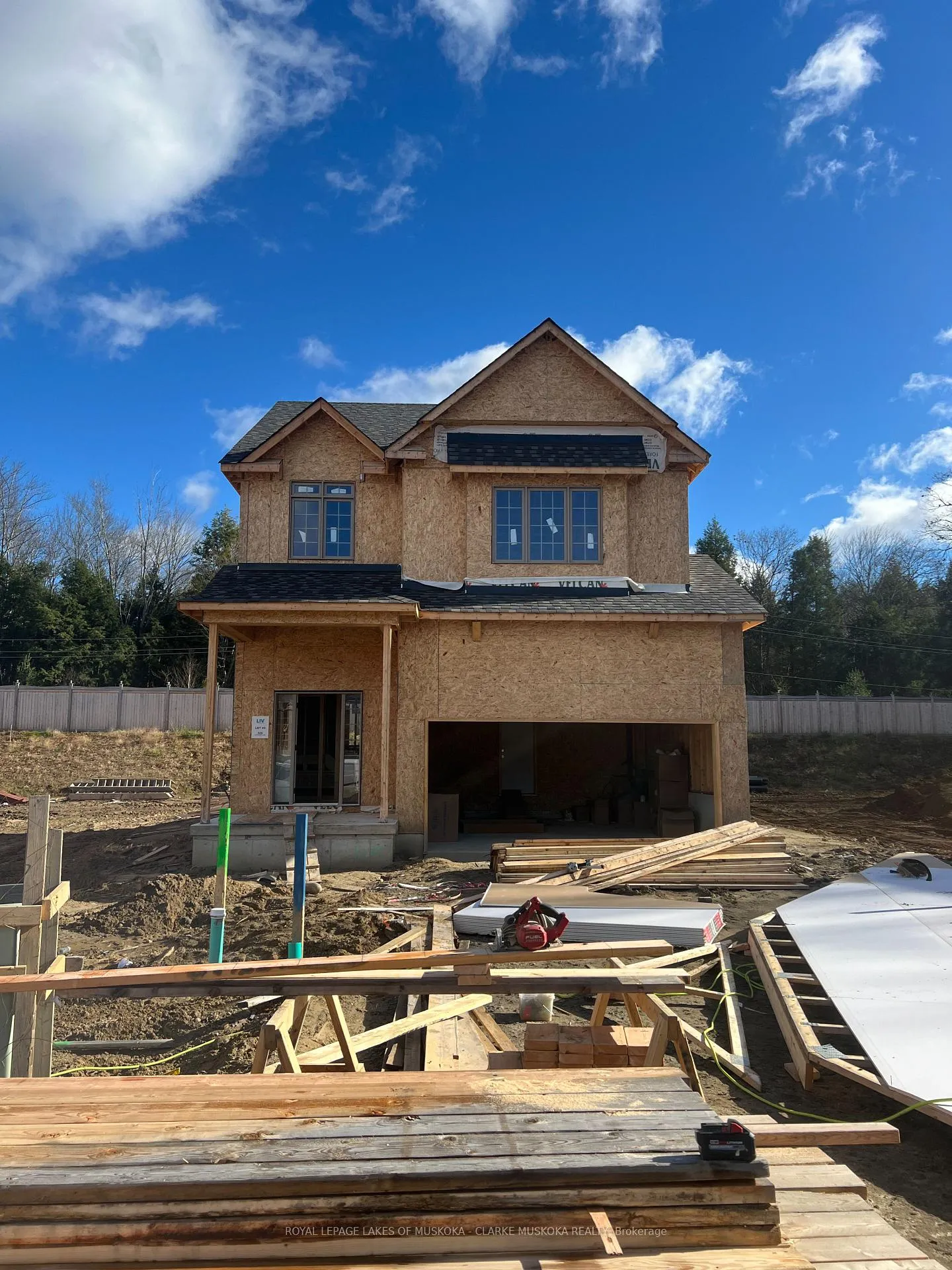 Photo 10 of 45 Mceachern Lane, Gravenhurst, Muskoka (S) — HOMEH