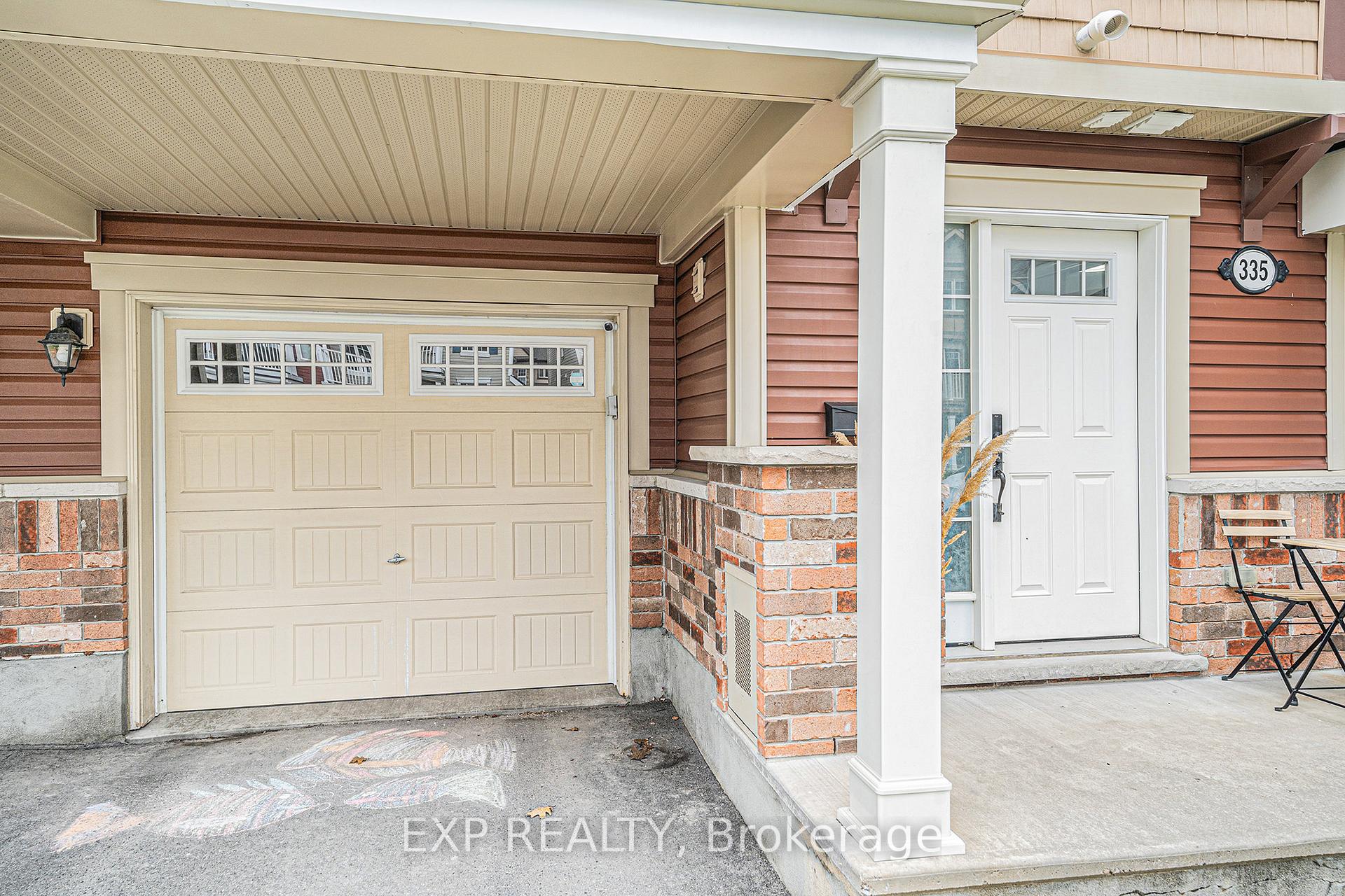 Photo 2 of 335 Sweet Grass Circle, Ottawa, Barrhaven - Half Moon Bay — HOMEH
