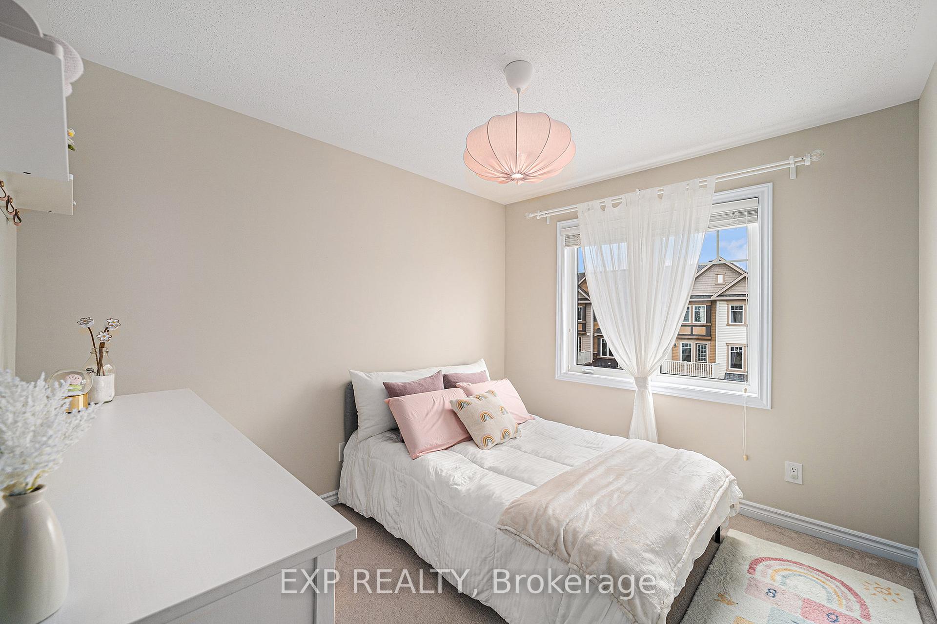 Photo 24 of 335 Sweet Grass Circle, Ottawa, Barrhaven - Half Moon Bay — HOMEH