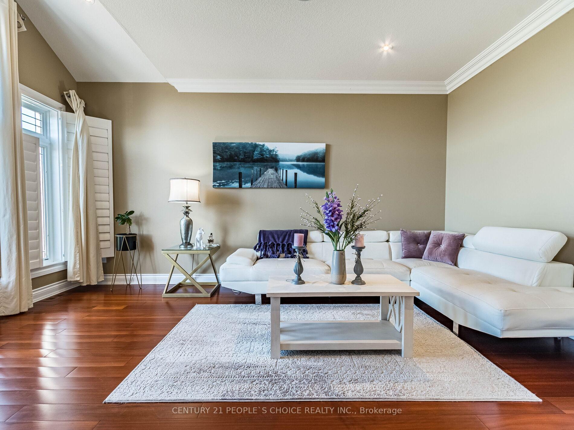 Photo 6 of 191 Kemp Road E, Grimsby, Grimsby Escarpment — HOMEH