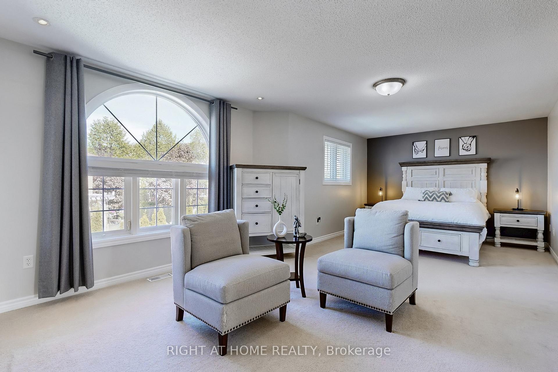 Photo 13 of 418 Mapleton Avenue, Barrie, Ardagh — HOMEH