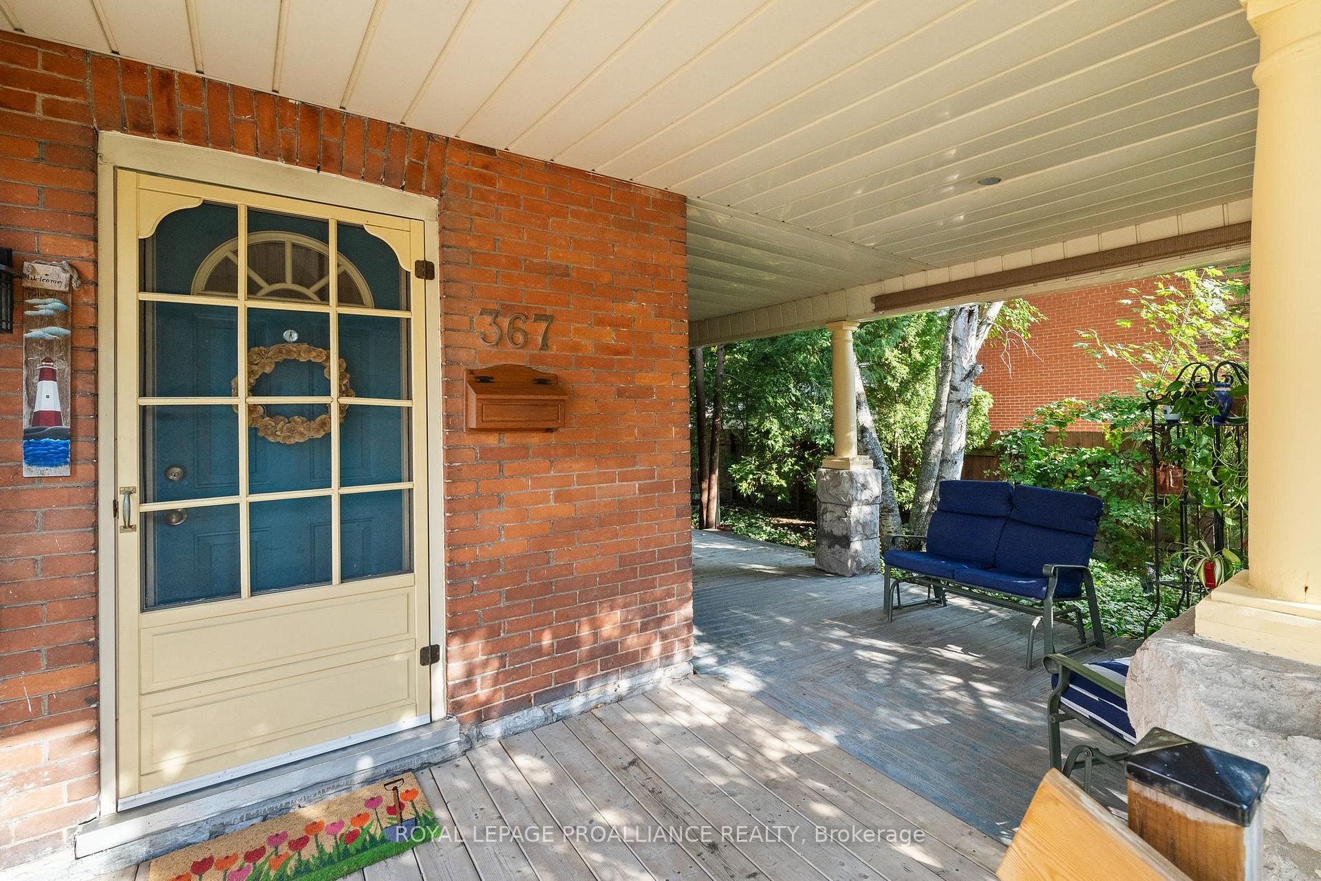 Photo 7 of 367 Bleecker Avenue, Belleville, Belleville Ward — HOMEH