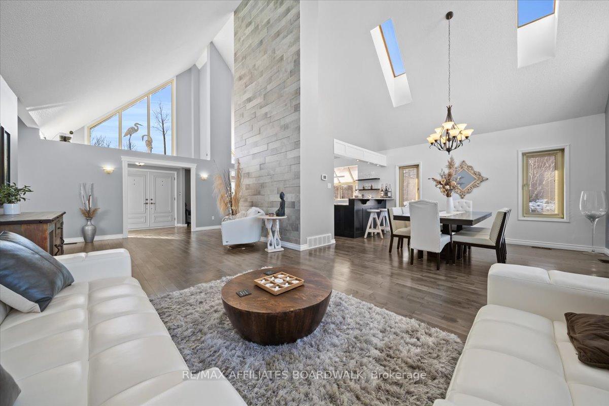Photo 8 of 1700 Lakeshore Drive, Ottawa, Greely — HOMEH