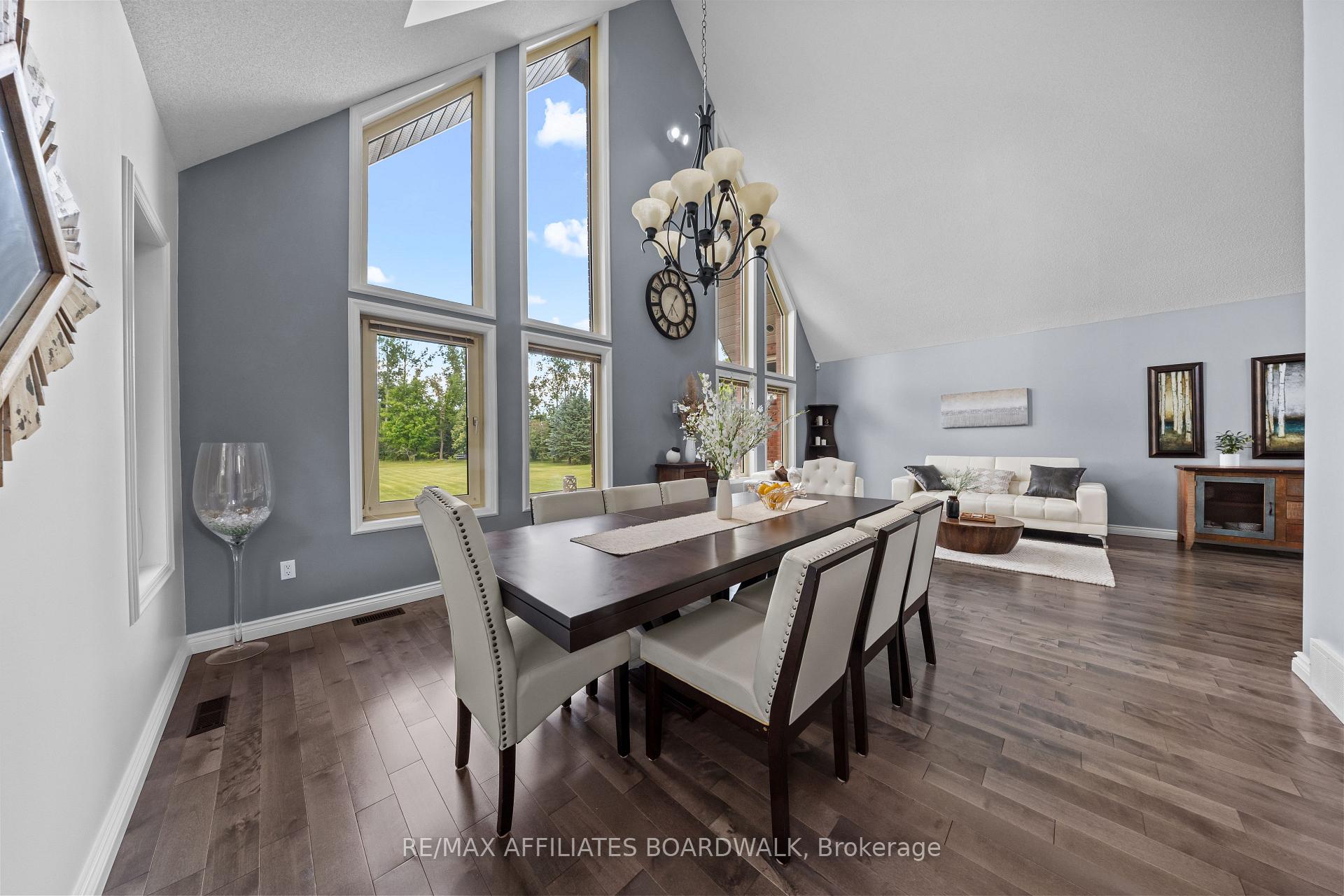 Photo 13 of 1700 Lakeshore Drive, Ottawa, Greely — HOMEH