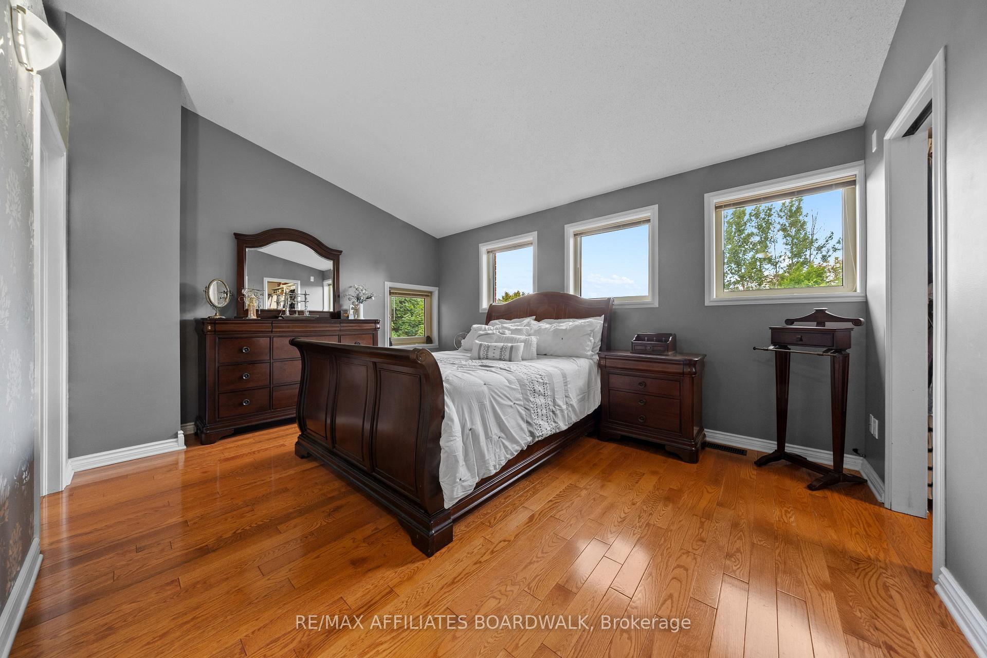 Photo 27 of 1700 Lakeshore Drive, Ottawa, Greely — HOMEH