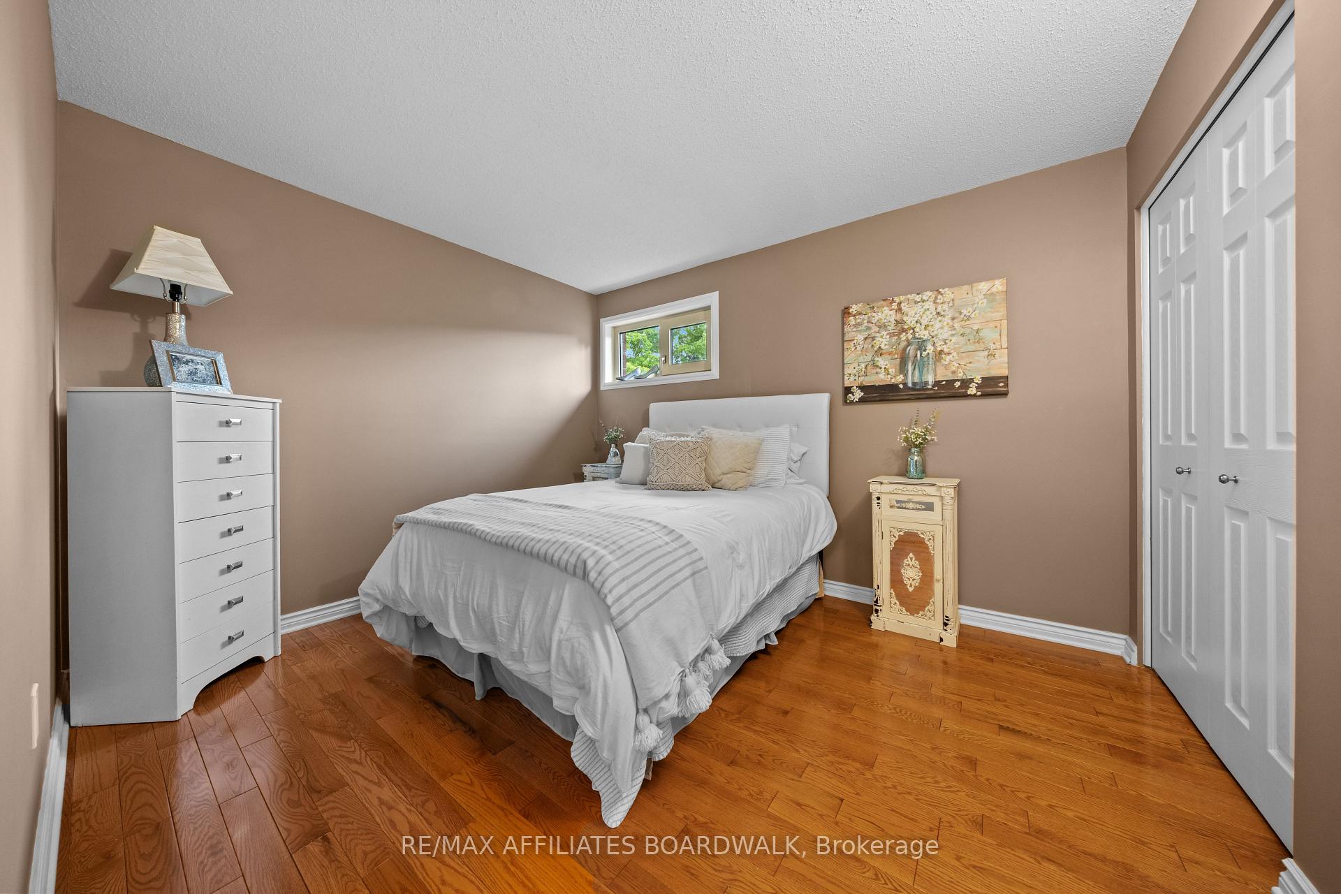 Photo 29 of 1700 Lakeshore Drive, Ottawa, Greely — HOMEH