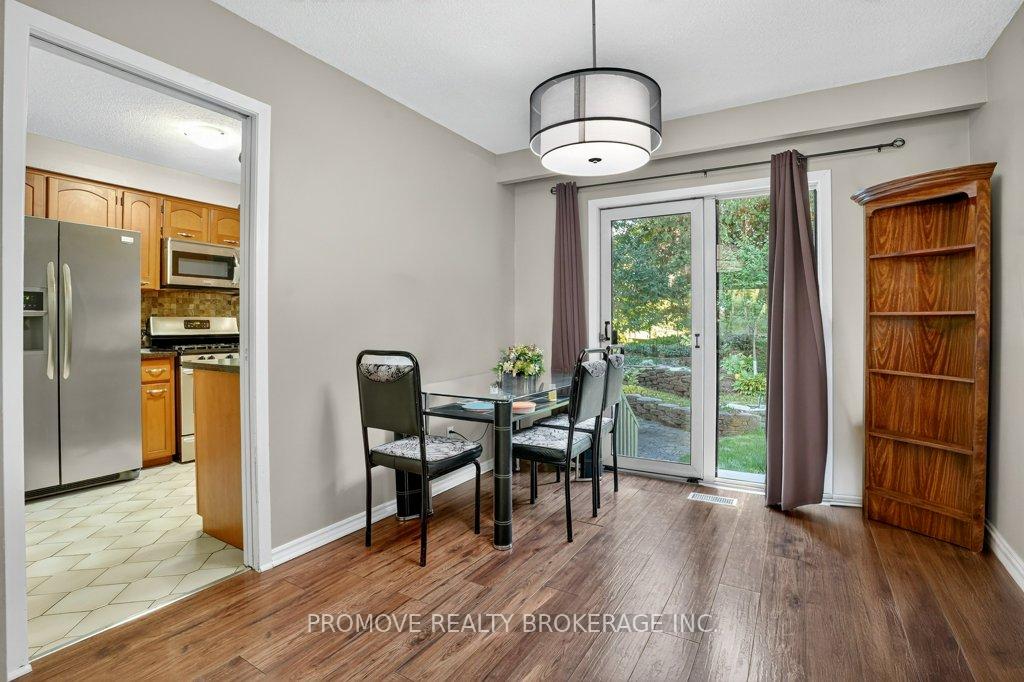 Photo 15 of 22 Thistle Road, Guelph, Willow West/Sugarbush/West Acres — HOMEH