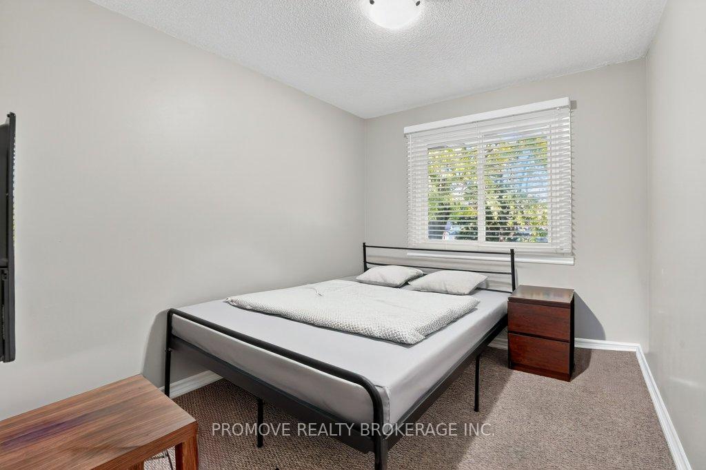 Photo 18 of 22 Thistle Road, Guelph, Willow West/Sugarbush/West Acres — HOMEH