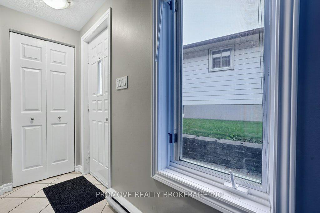 Photo 25 of 22 Thistle Road, Guelph, Willow West/Sugarbush/West Acres — HOMEH