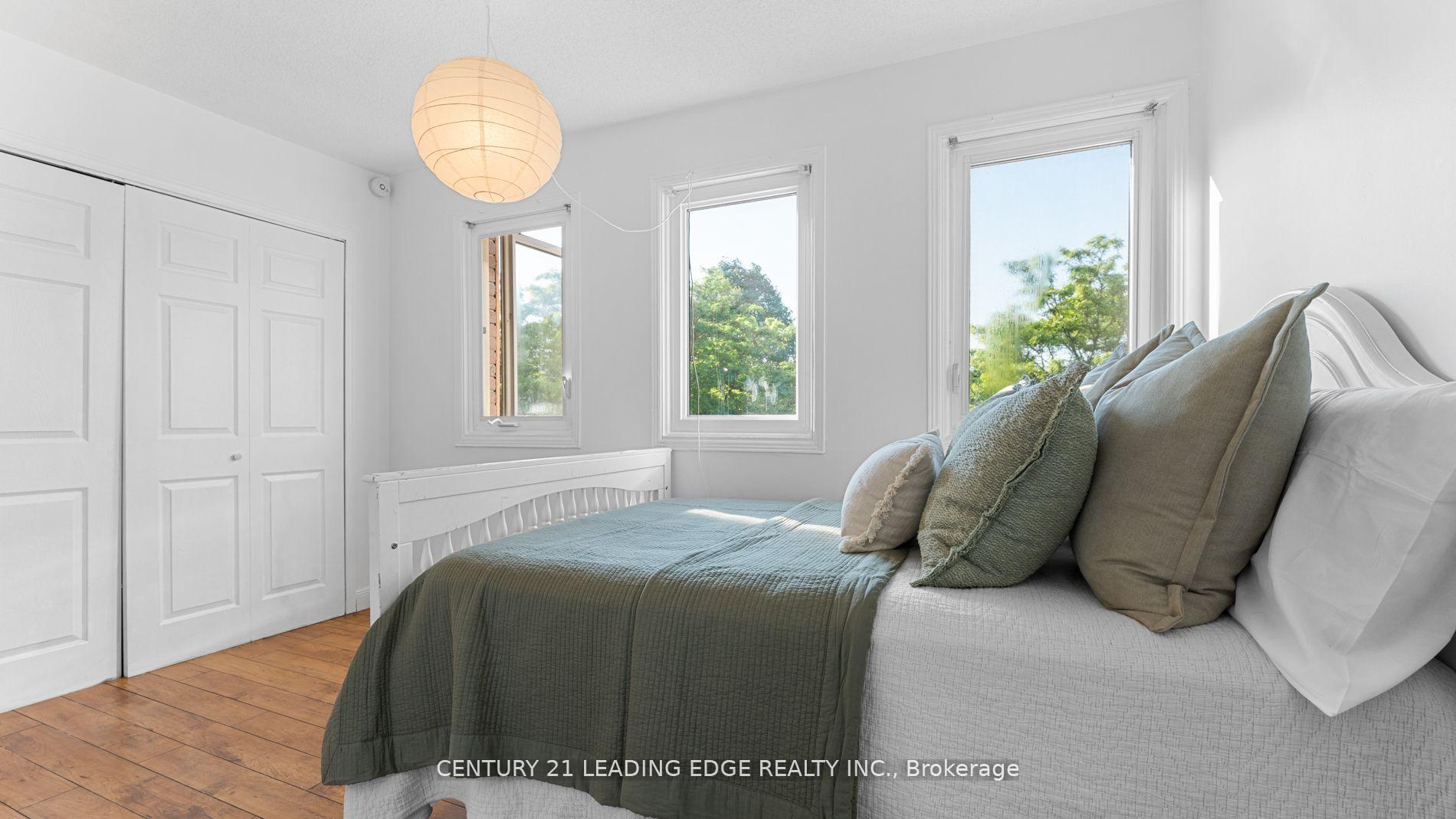 Photo 24 of 55 Turnberry Crescent, Clarington, Courtice — HOMEH