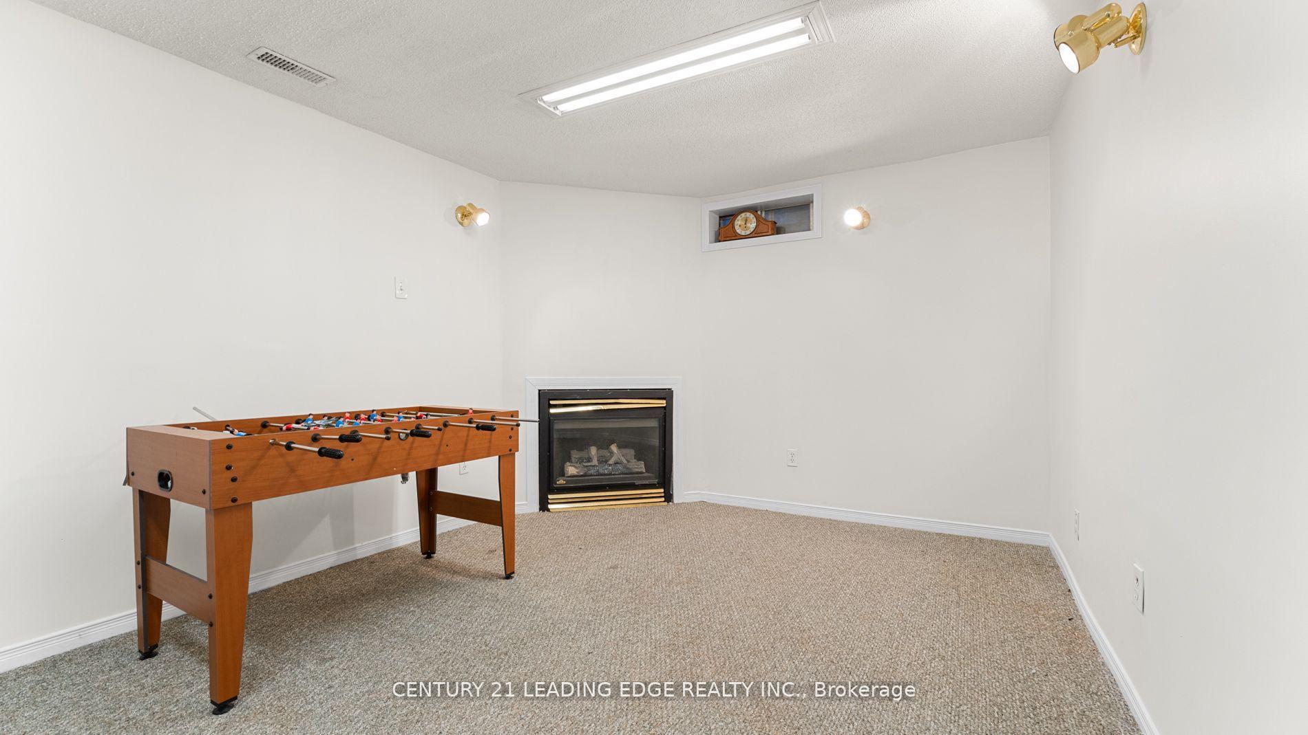 Photo 30 of 55 Turnberry Crescent, Clarington, Courtice — HOMEH