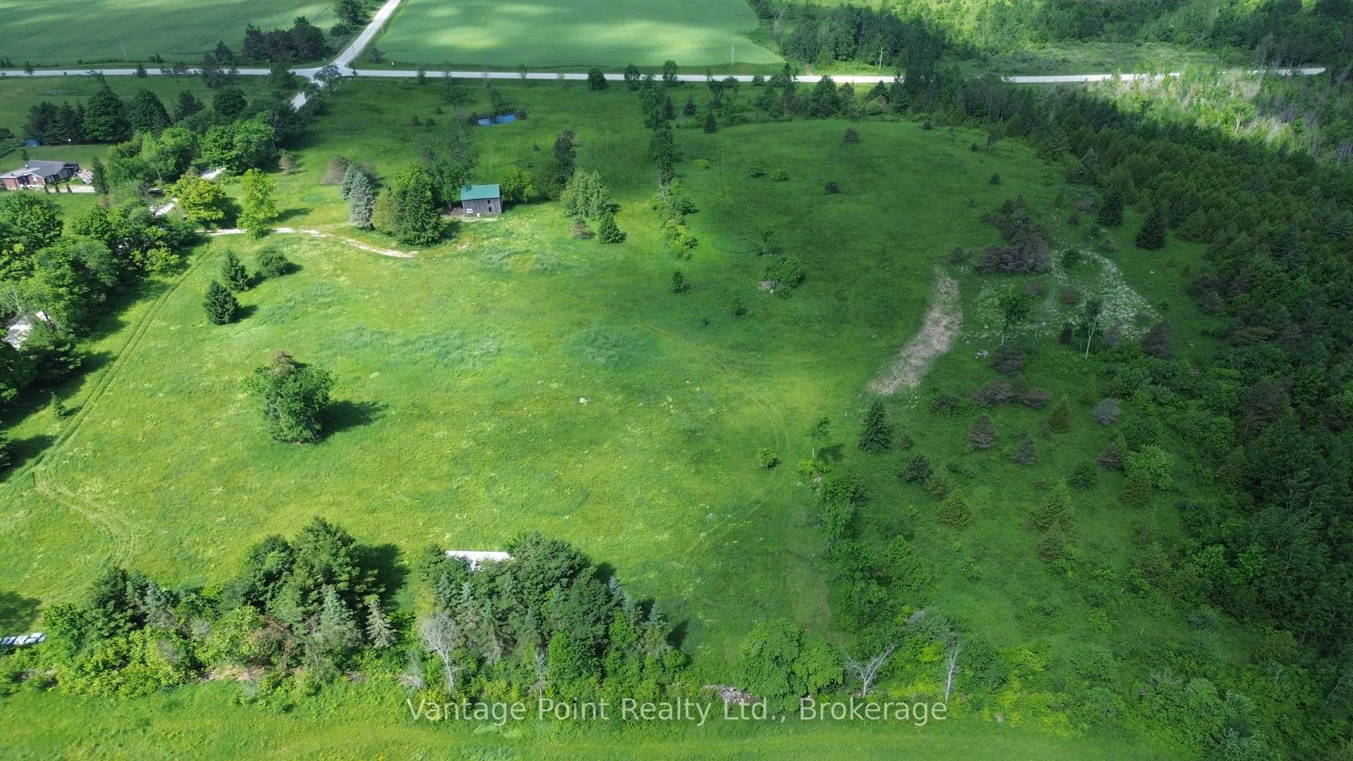 Photo 24 of 605303 Sideroad 13a, Grey Highlands — HOMEH