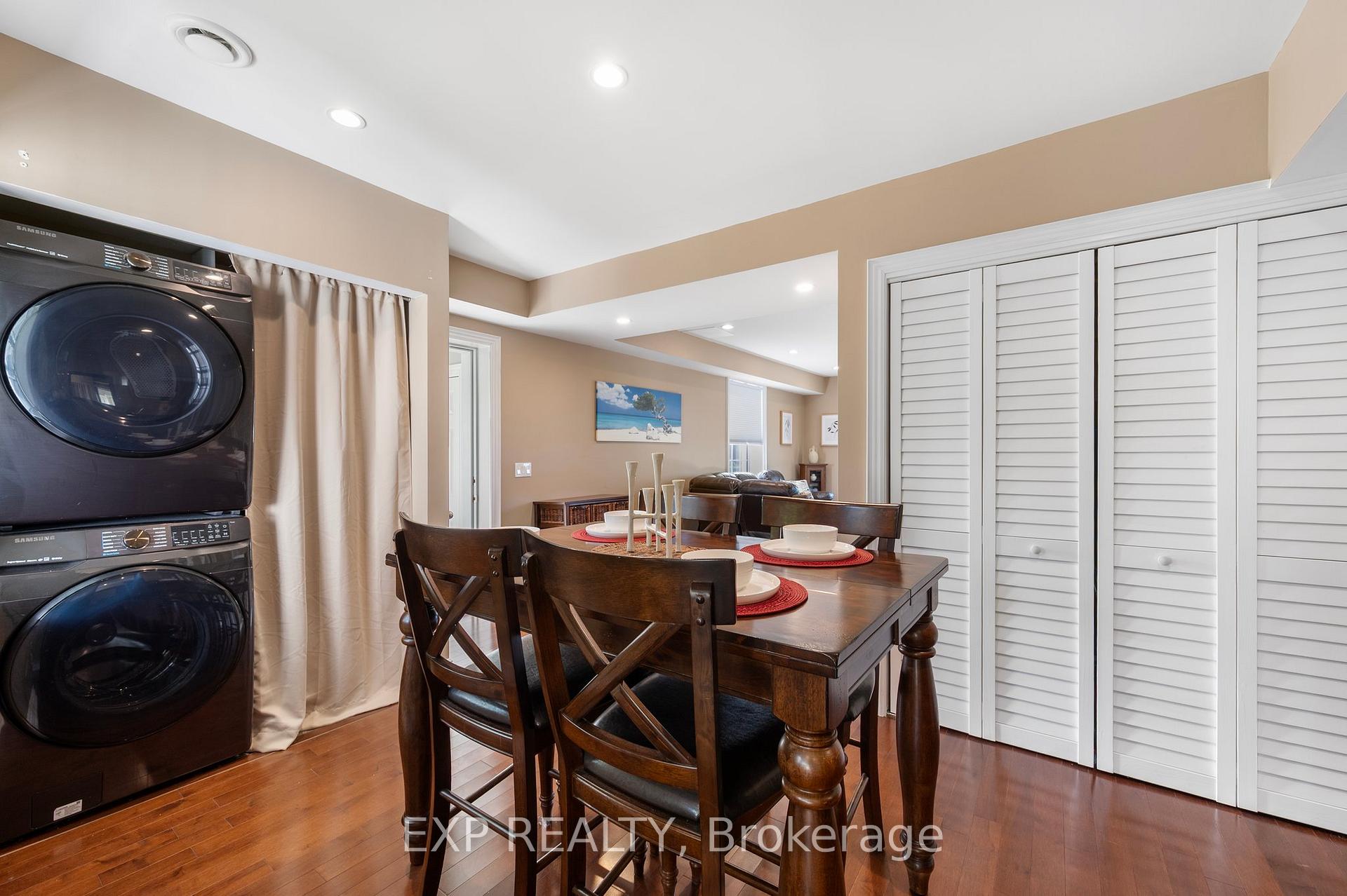 Photo 13 of 1597 Metro Road N, Georgina, Historic Lakeshore Communities — HOMEH