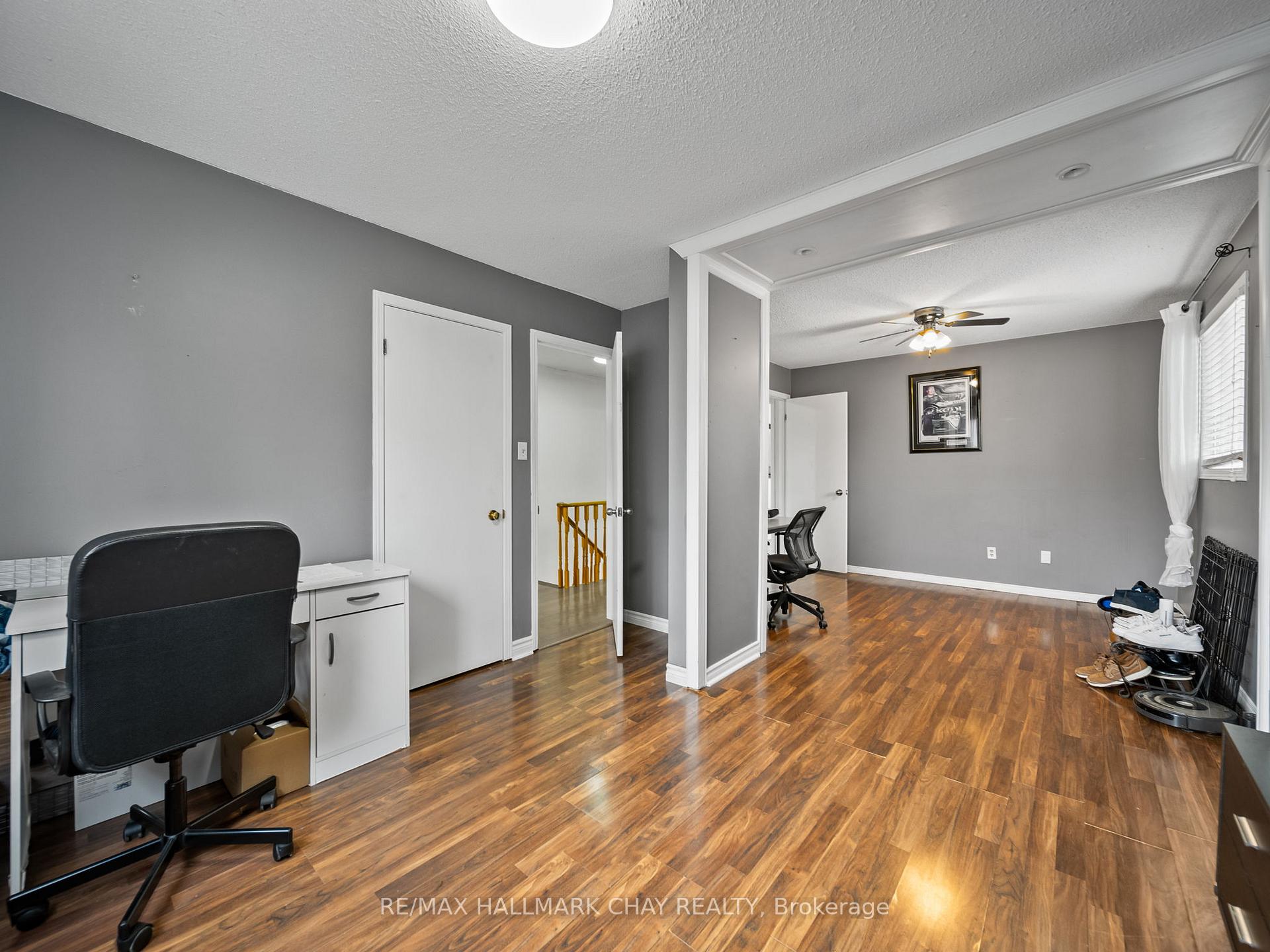 Photo 31 of 51 Shakespeare Crescent, Barrie, Letitia Heights — HOMEH