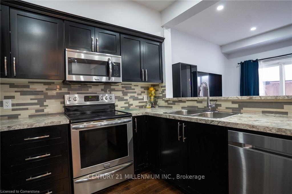 Photo 8 of Unit 62, 9 Hampton Brook Way, Hamilton, Mount Hope — HOMEH