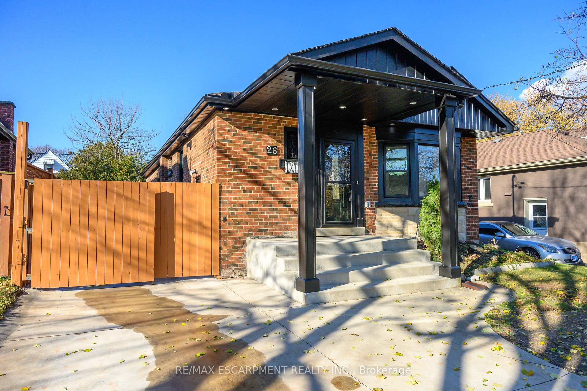 Photo 2 of 26 Martin Road, Hamilton, Rosedale — HOMEH