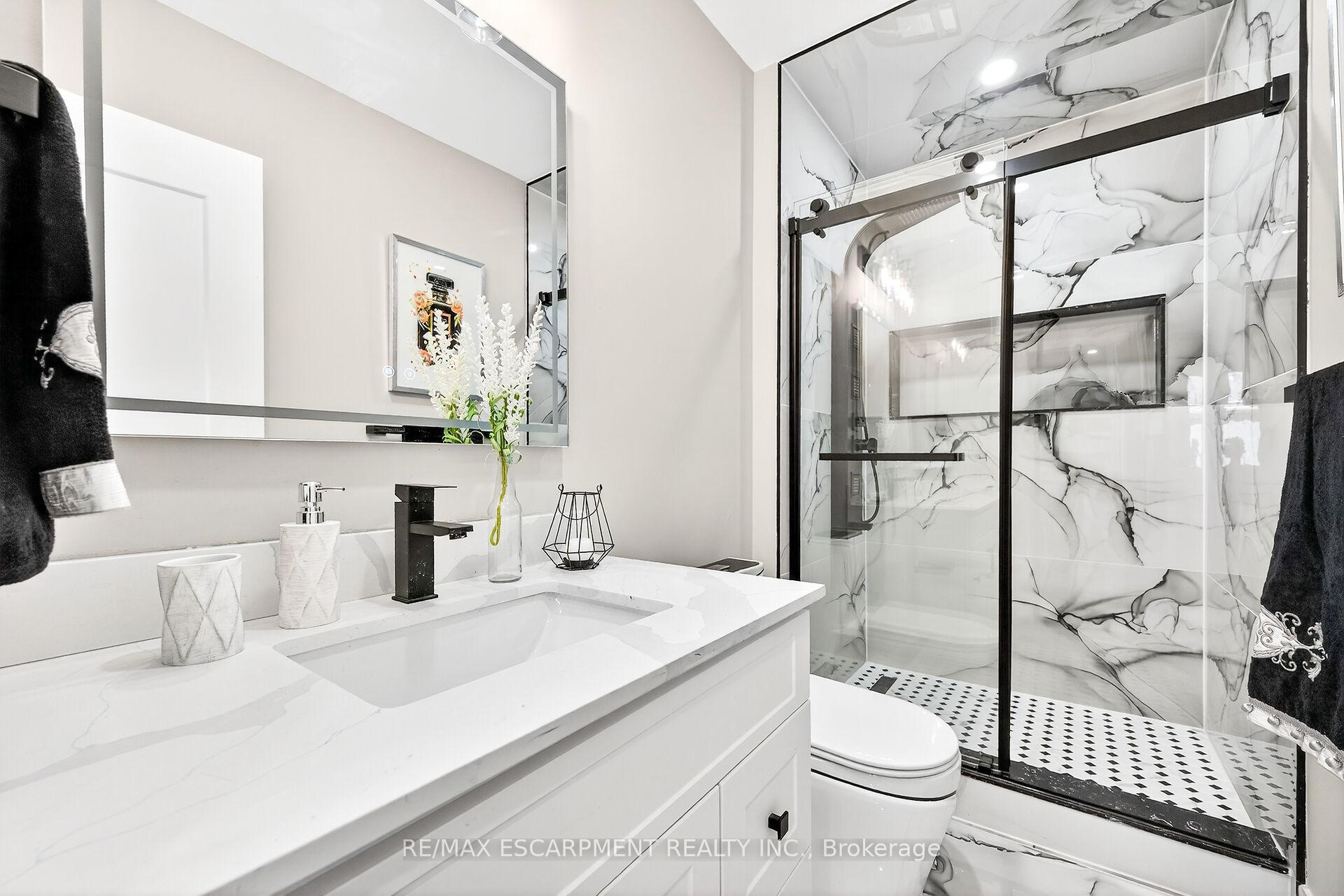 Photo 23 of 26 Martin Road, Hamilton, Rosedale — HOMEH