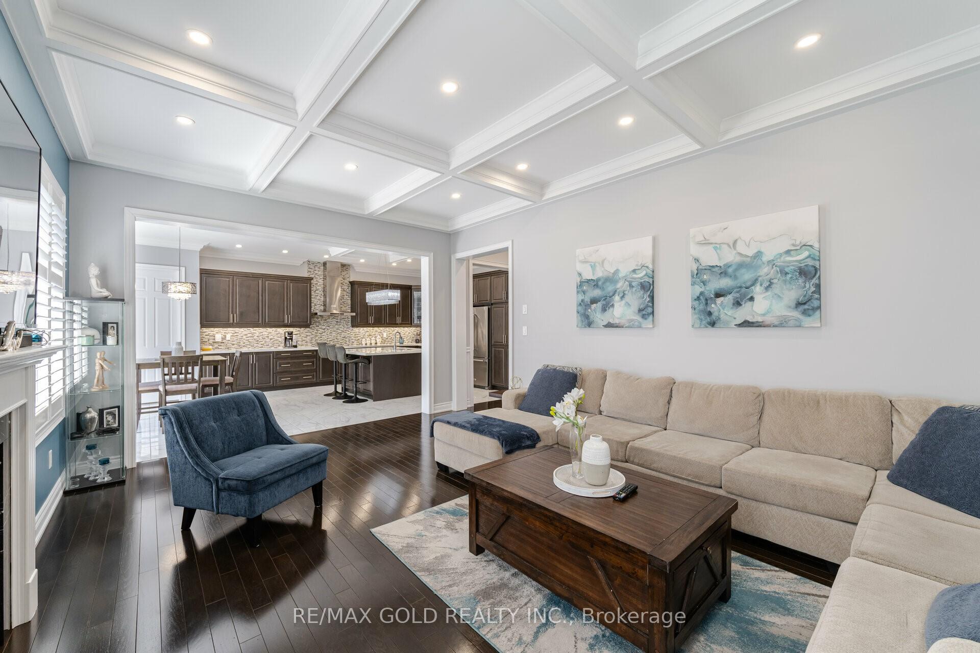 Photo 14 of 71 Squire Ellis Drive, Brampton, Toronto Gore Rural Estate — HOMEH