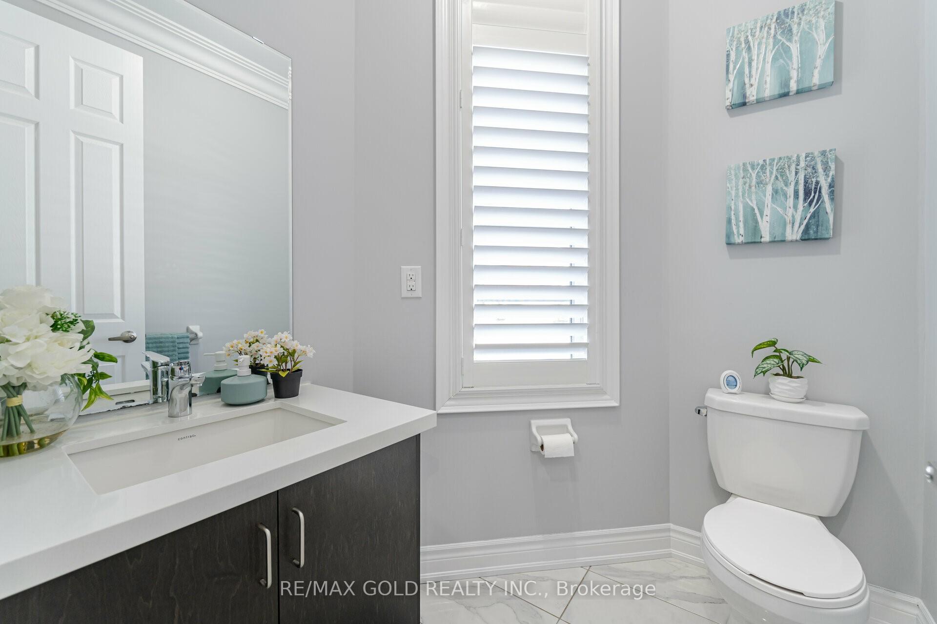 Photo 10 of 71 Squire Ellis Drive, Brampton, Toronto Gore Rural Estate — HOMEH