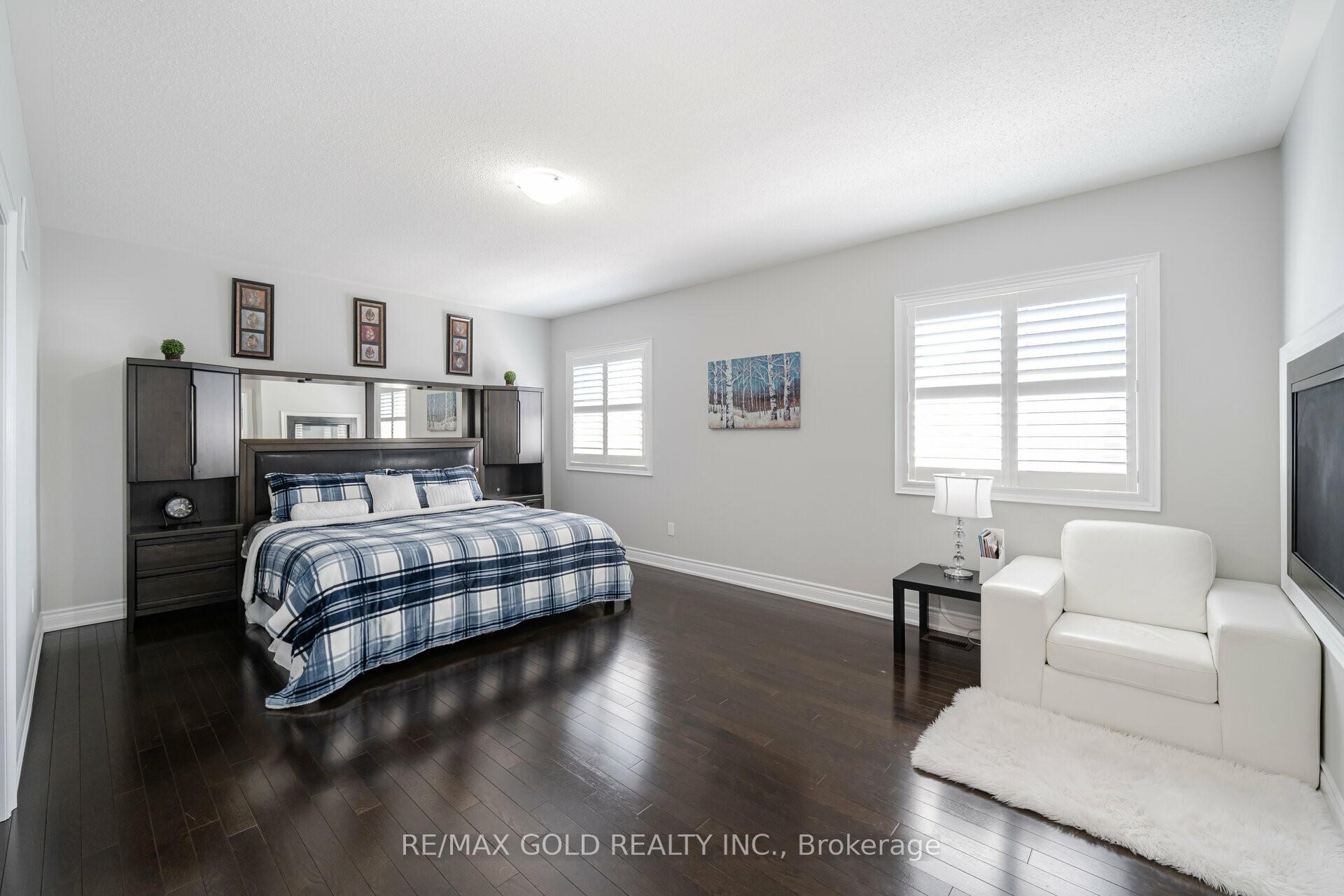 Photo 18 of 71 Squire Ellis Drive, Brampton, Toronto Gore Rural Estate — HOMEH