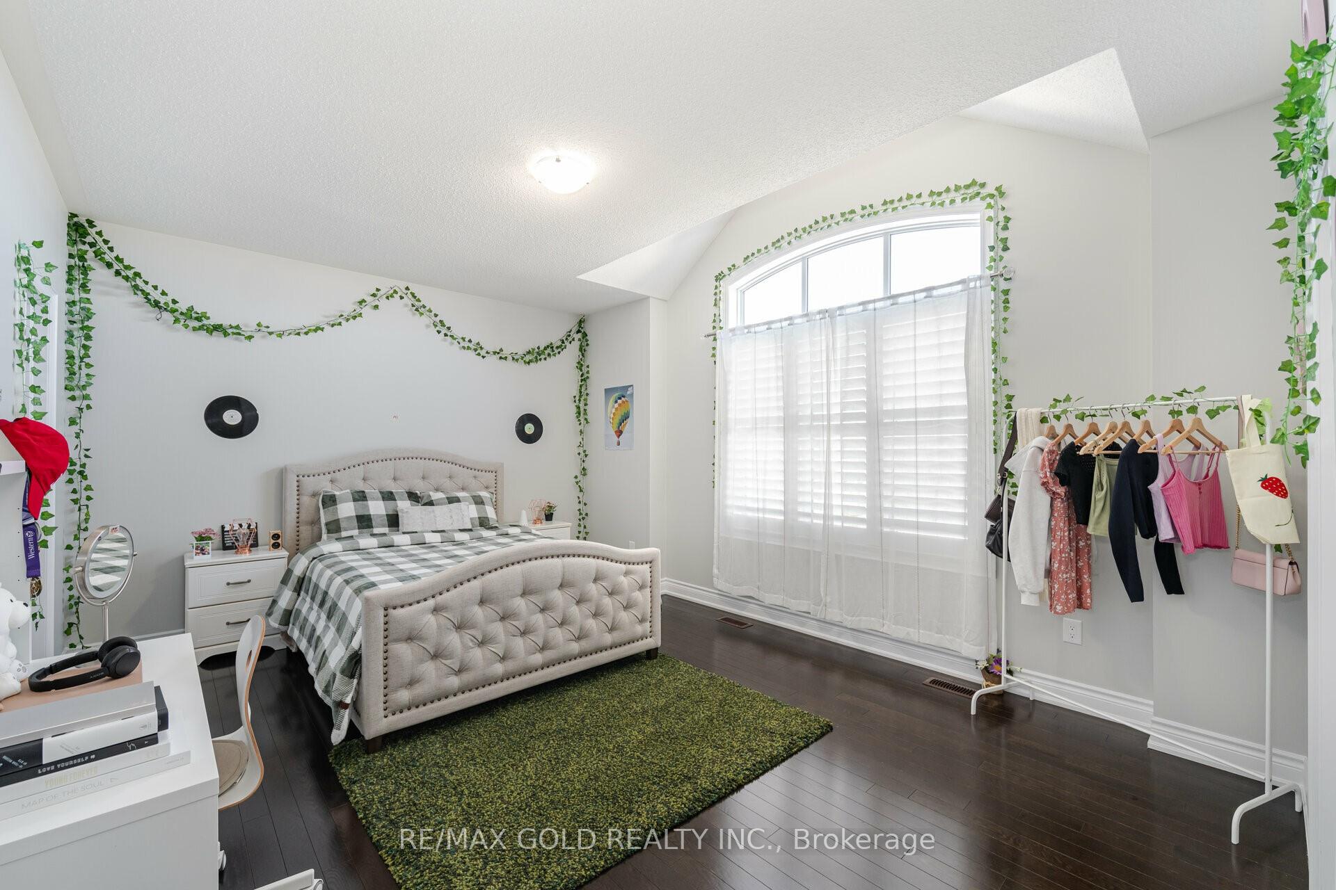 Photo 24 of 71 Squire Ellis Drive, Brampton, Toronto Gore Rural Estate — HOMEH