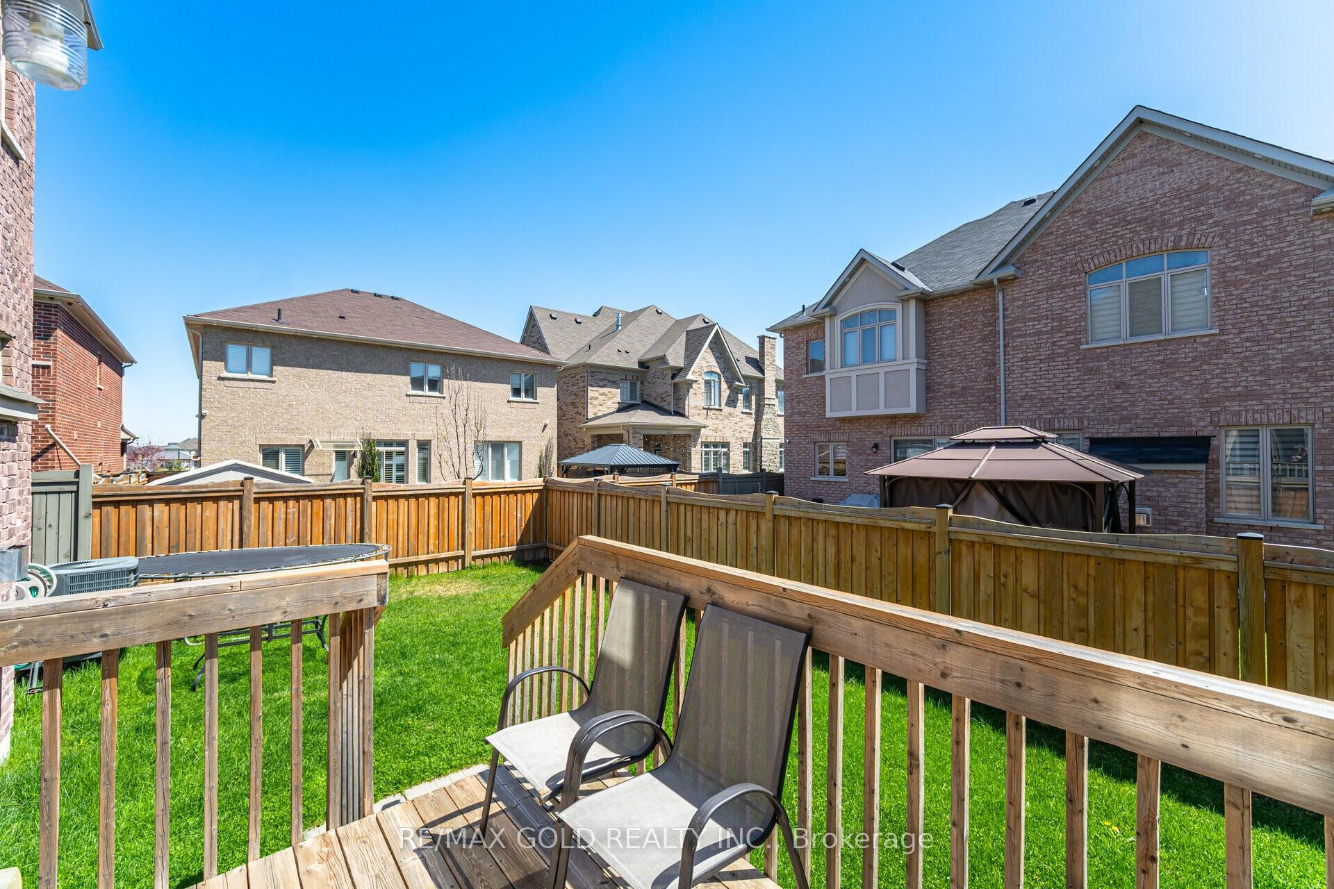 Photo 27 of 71 Squire Ellis Drive, Brampton, Toronto Gore Rural Estate — HOMEH