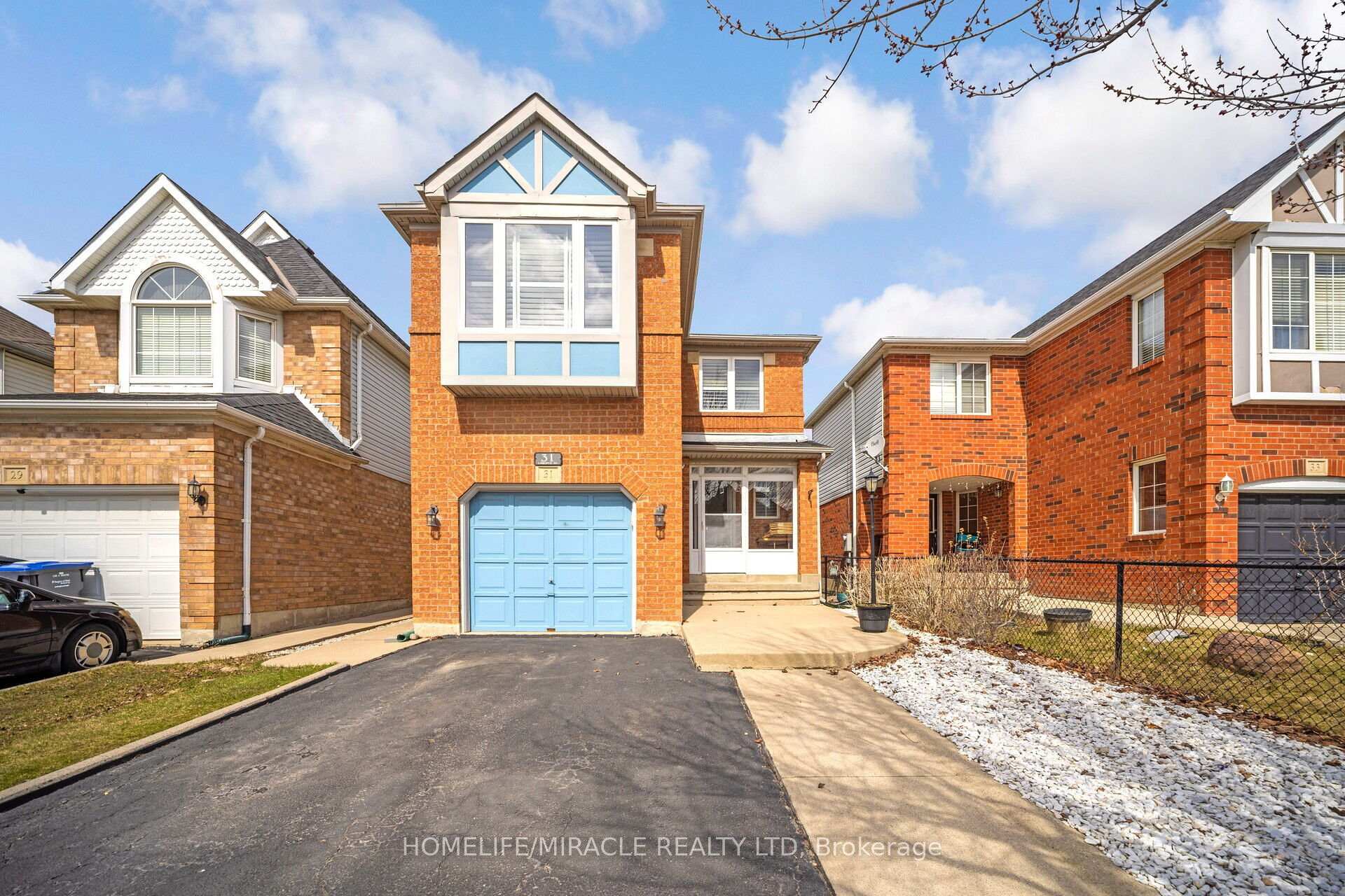 Front of 31 Larkspur Road