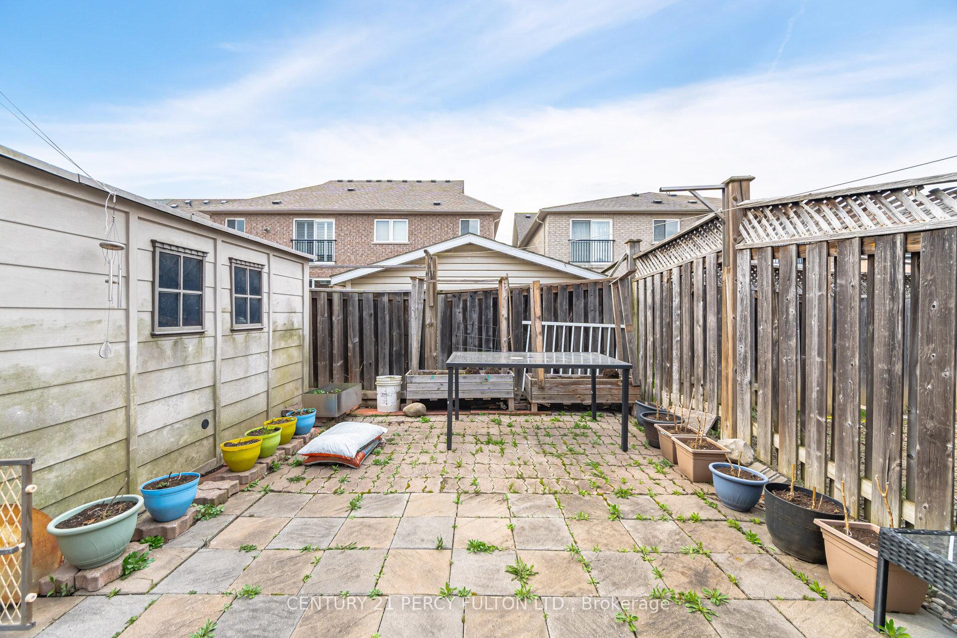 Photo 45 of 640 Sunbird Trail, Pickering, Amberlea — HOMEH