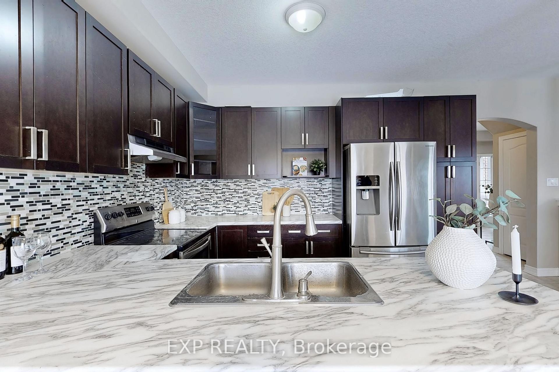 Photo 18 of 12 Burt Avenue, New Tecumseth, Alliston — HOMEH