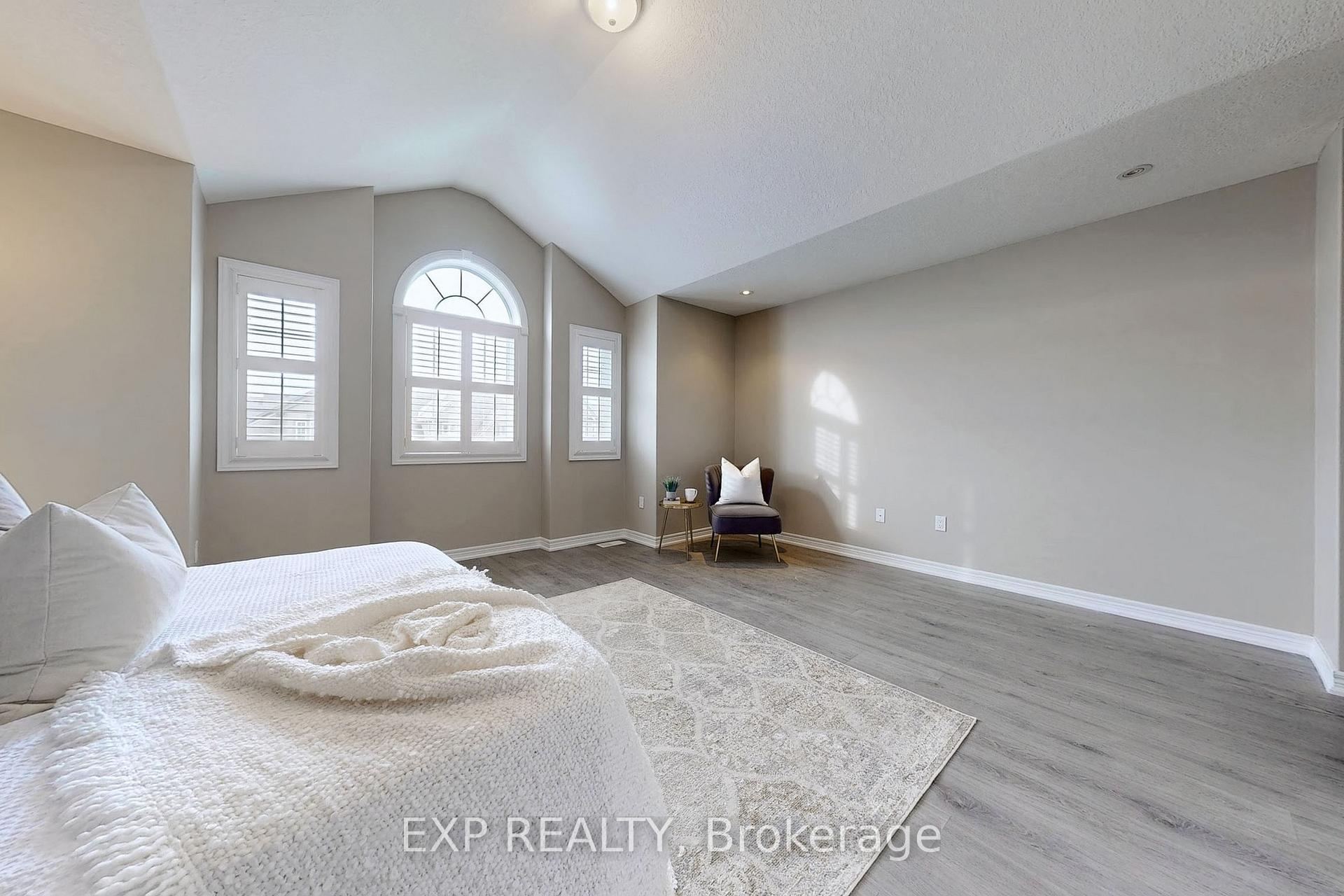 Photo 16 of 12 Burt Avenue, New Tecumseth, Alliston — HOMEH