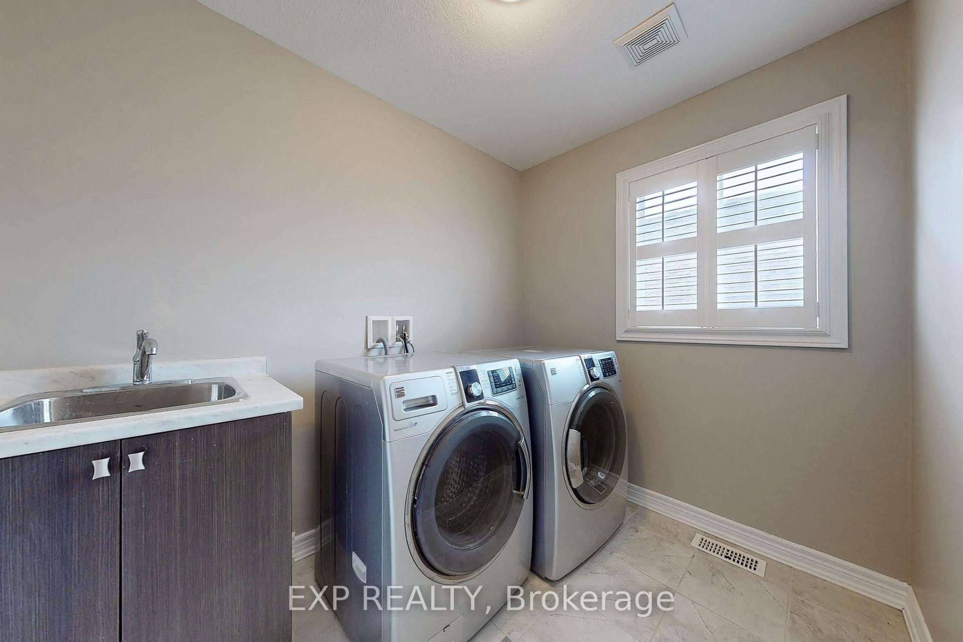 Photo 38 of 12 Burt Avenue, New Tecumseth, Alliston — HOMEH