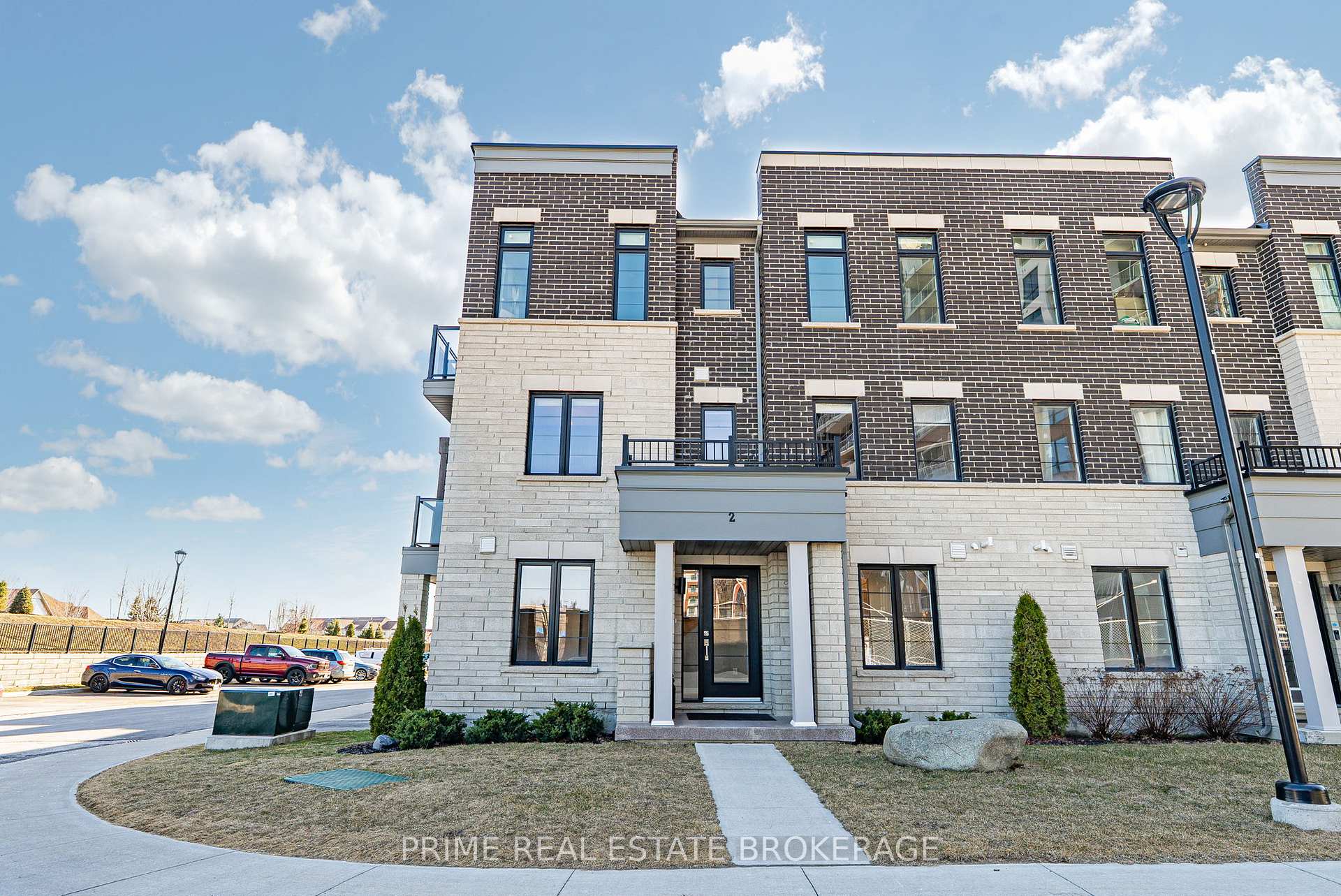 Front of 2 King William Way
