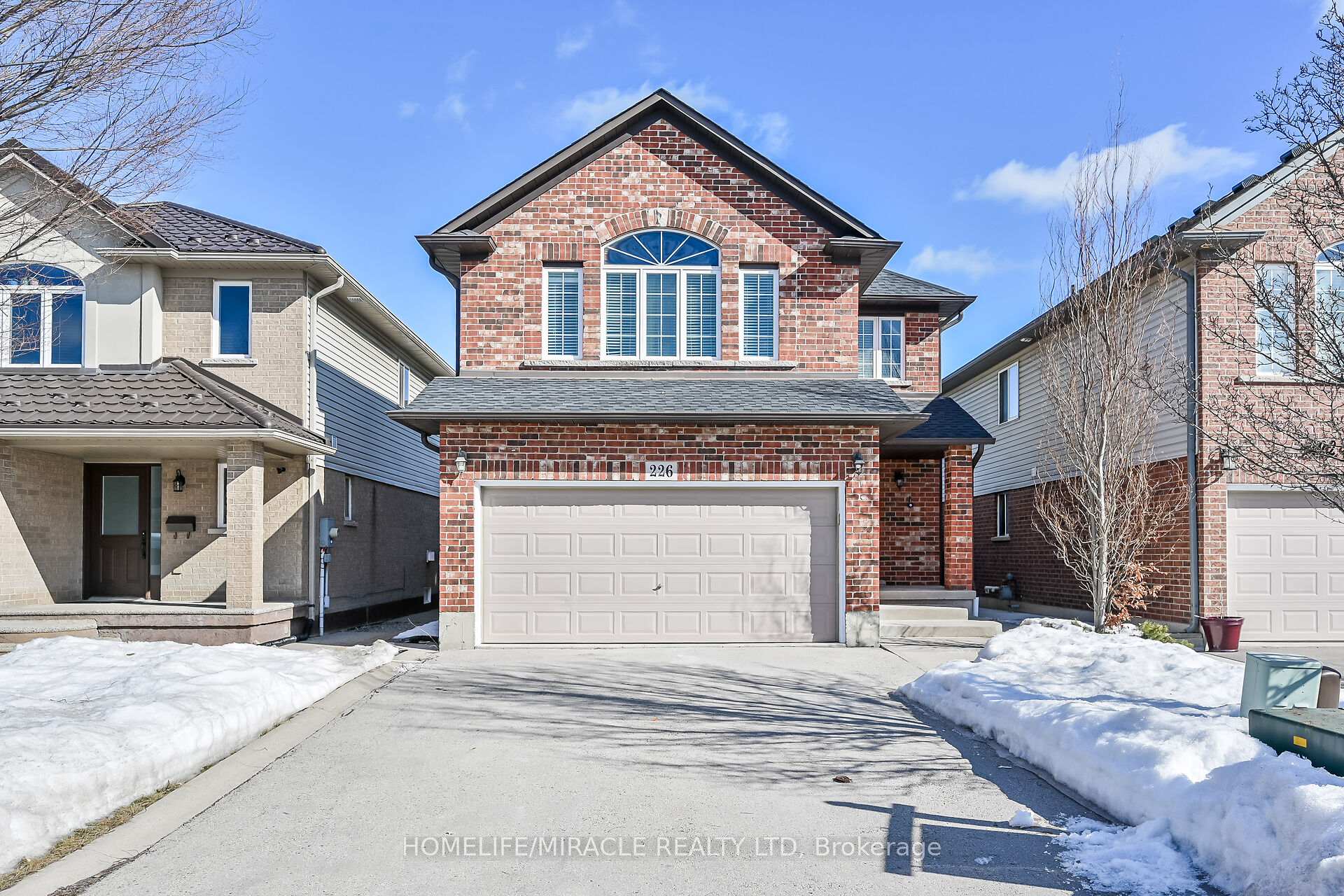 Photo 28 of 226 Spring valley Crescent E, Hamilton, Kernighan — HOMEH